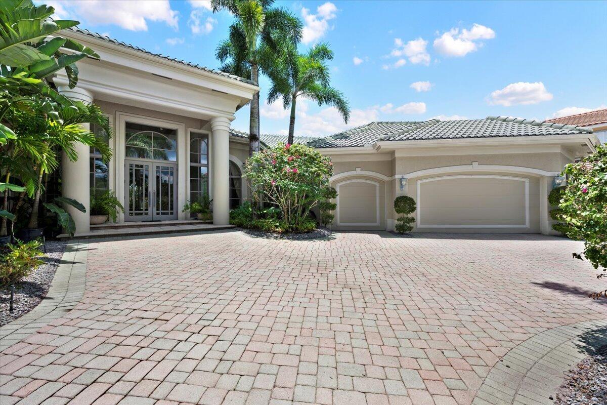 8571 Egret Lakes Lane