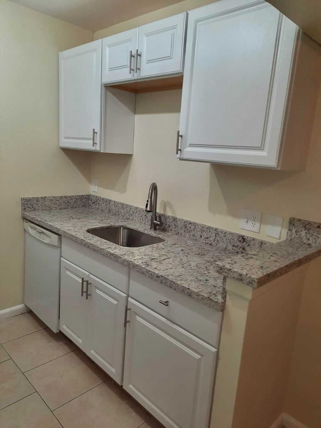 Photo of 1500 N Congress Avenue #B27, West Palm Beach, FL 33401 (MLS # R10960601)