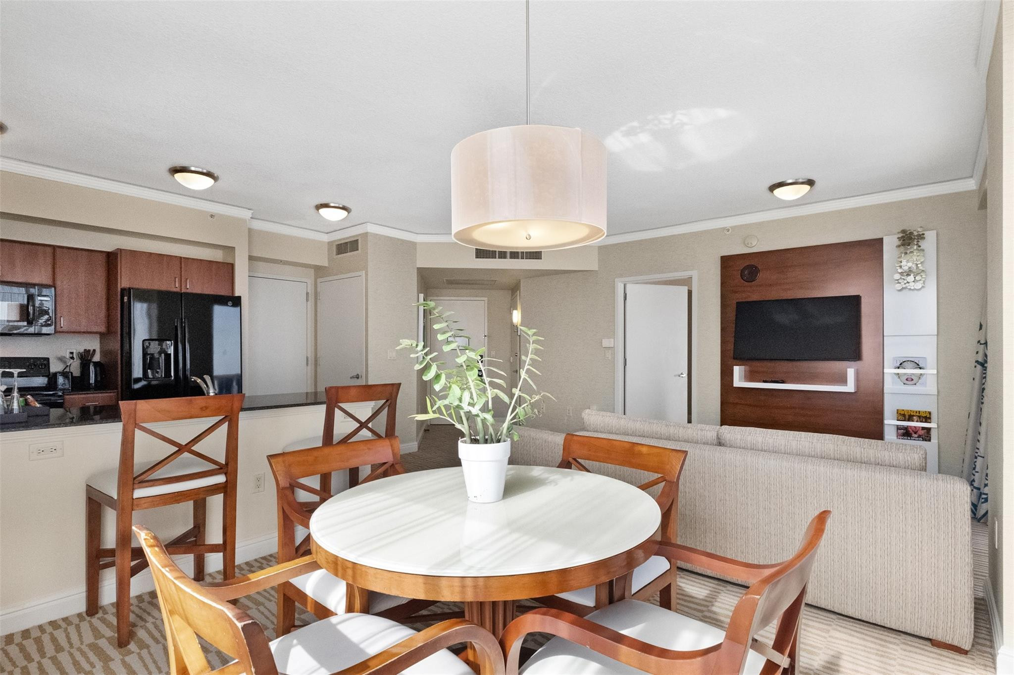 Trump International Beach - Residential