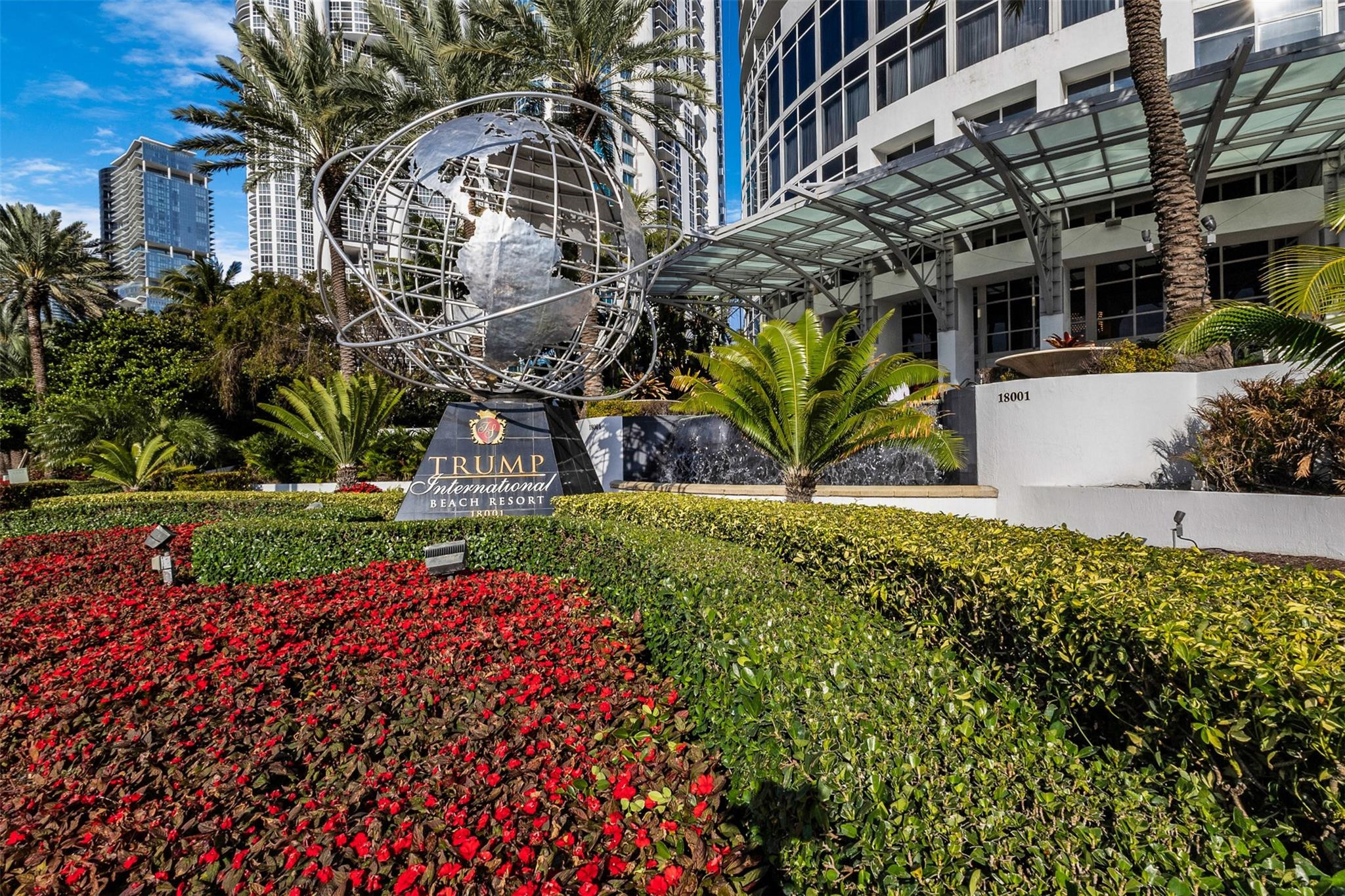 18001 Collins Avenue 2614