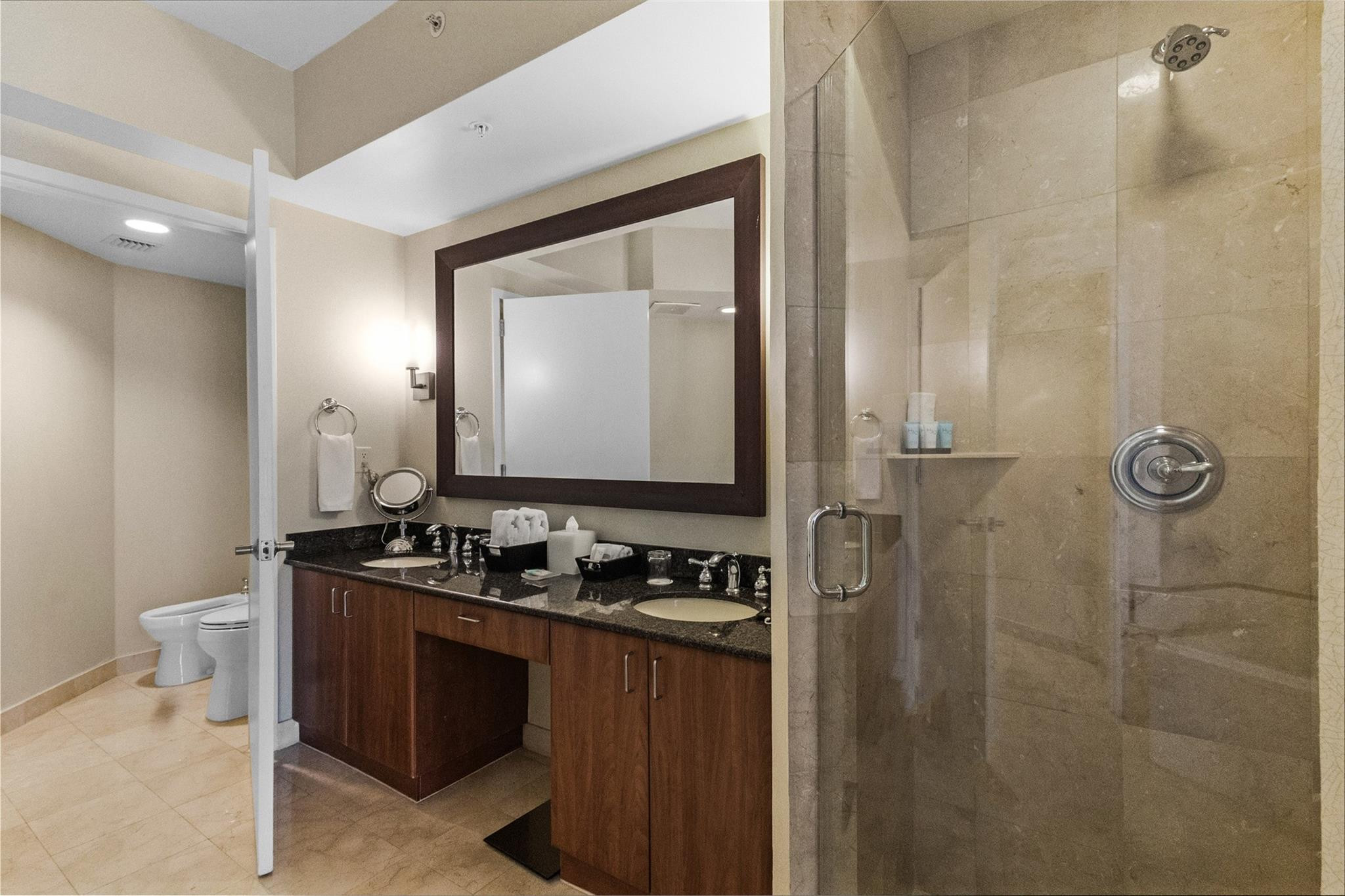 Trump International Beach - Residential