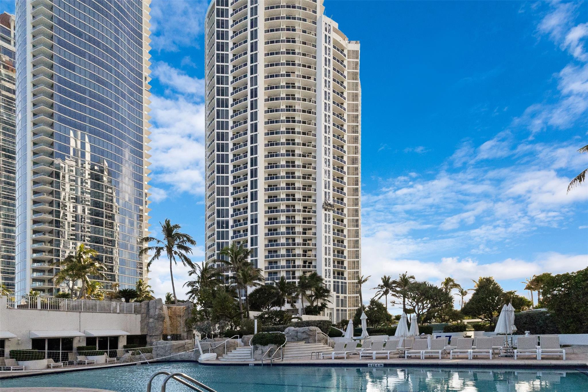 Trump International Beach - Residential