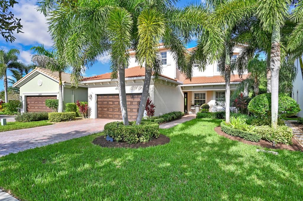 Photo of 12113 Aviles Circle, Palm Beach Gardens, FL 33418 (MLS # R10837684)