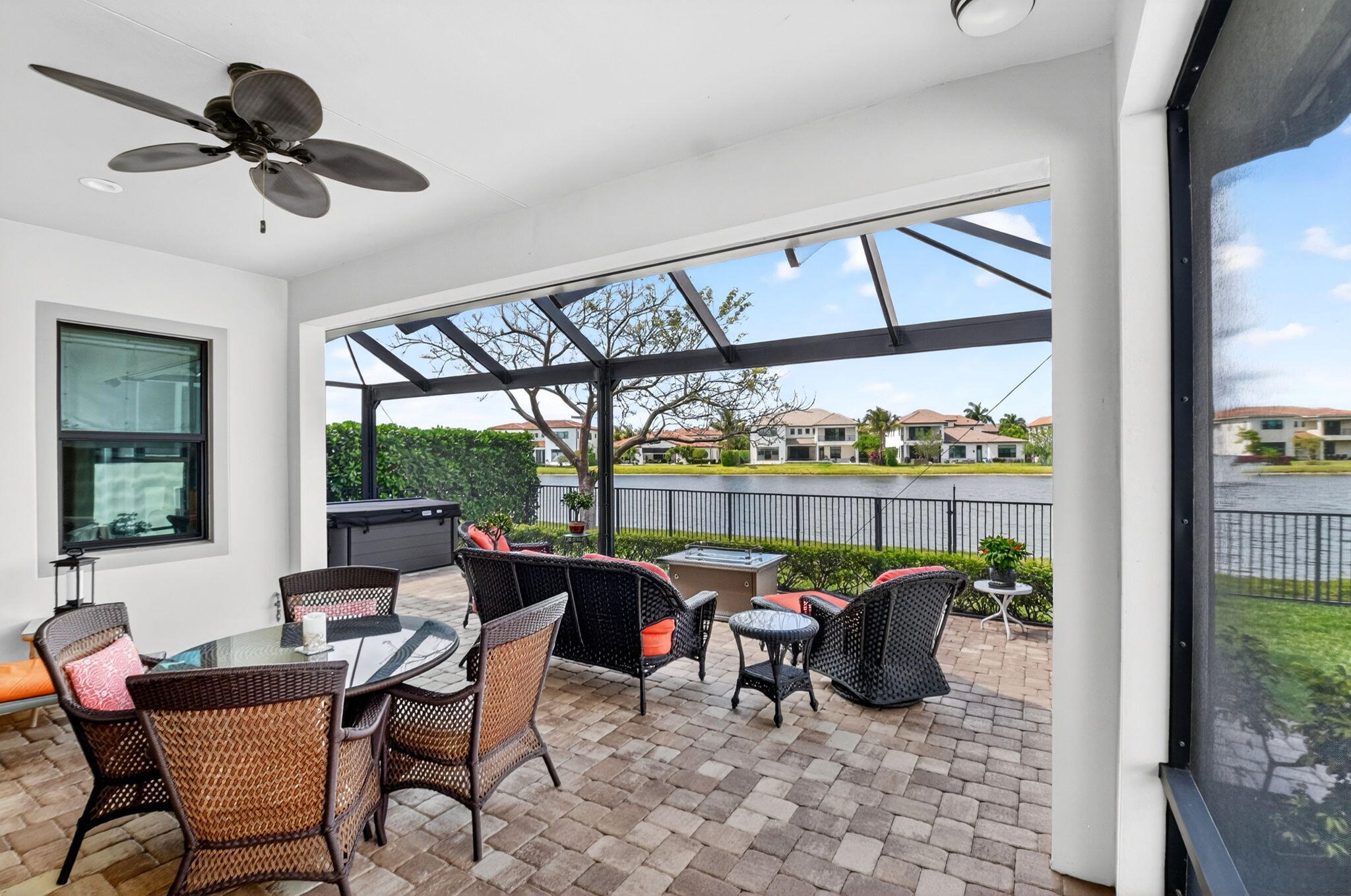 PALM MEADOWS ESTATES - Residential