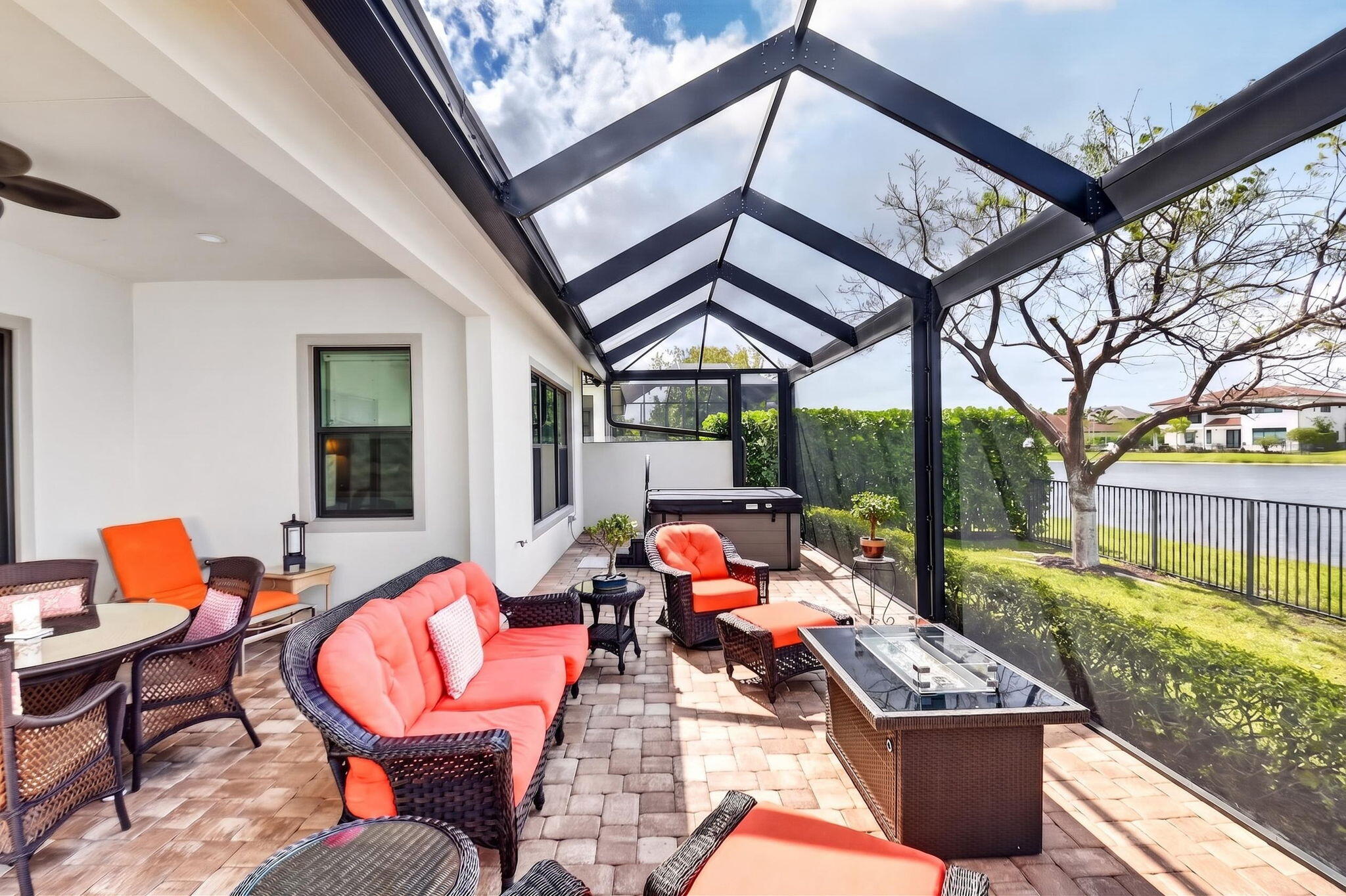 PALM MEADOWS ESTATES - Residential