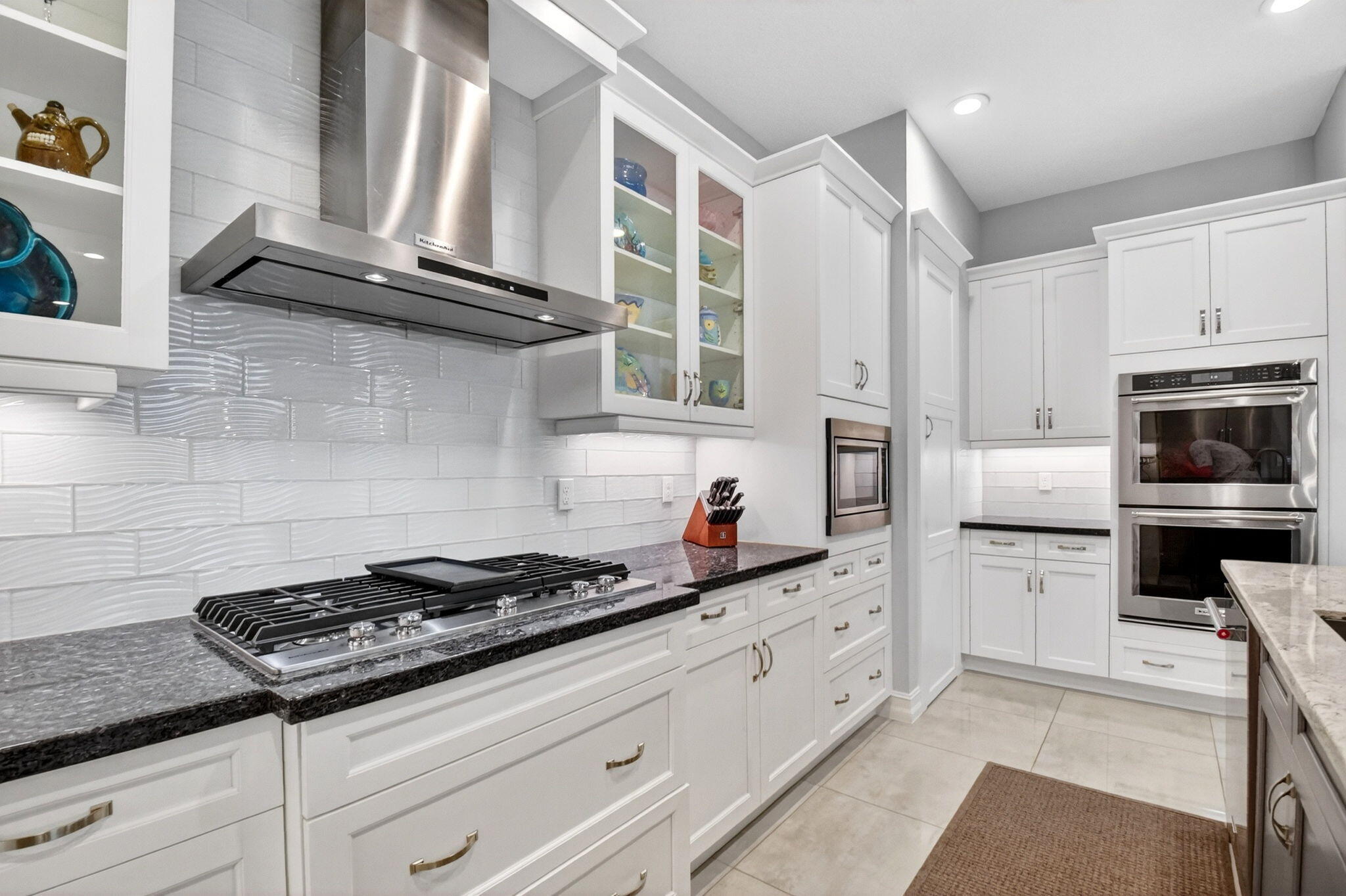 PALM MEADOWS ESTATES - Residential