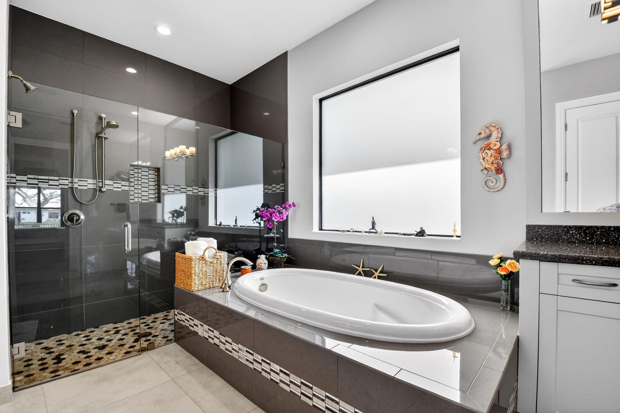 PALM MEADOWS ESTATES - Residential