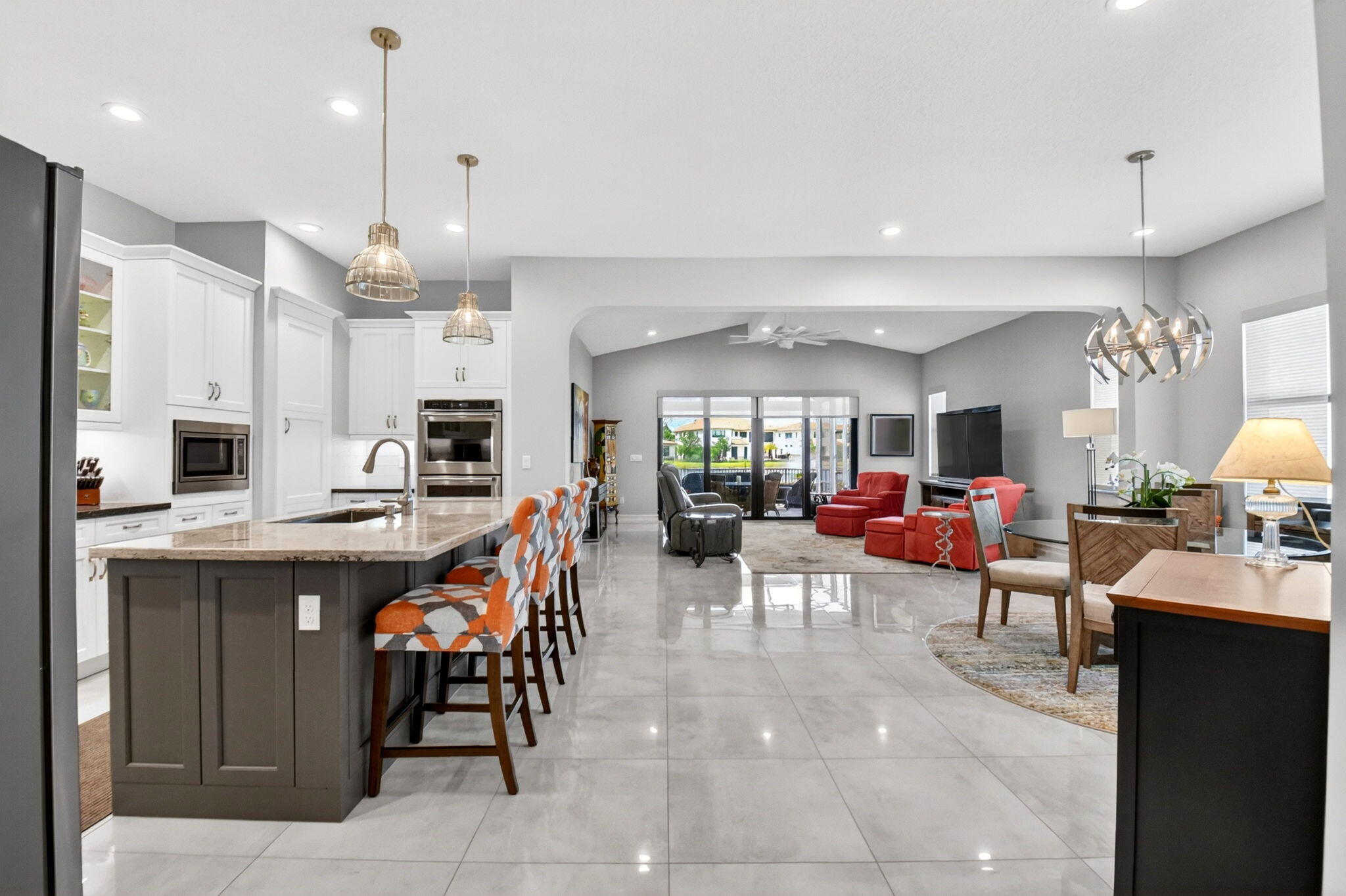 PALM MEADOWS ESTATES - Residential