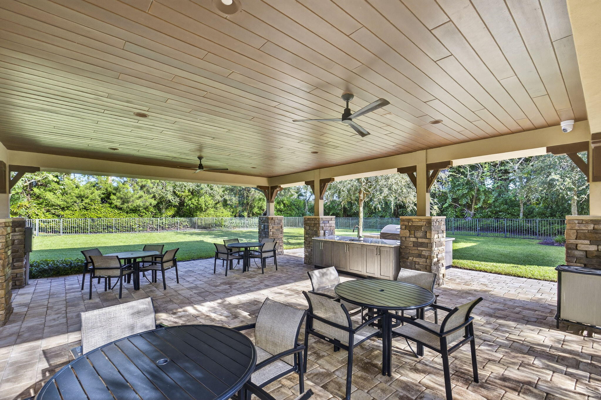 PALM MEADOWS ESTATES - Residential