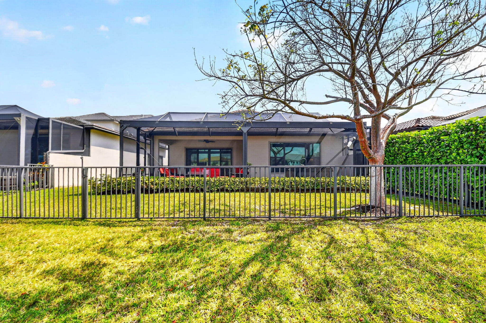 PALM MEADOWS ESTATES - Residential