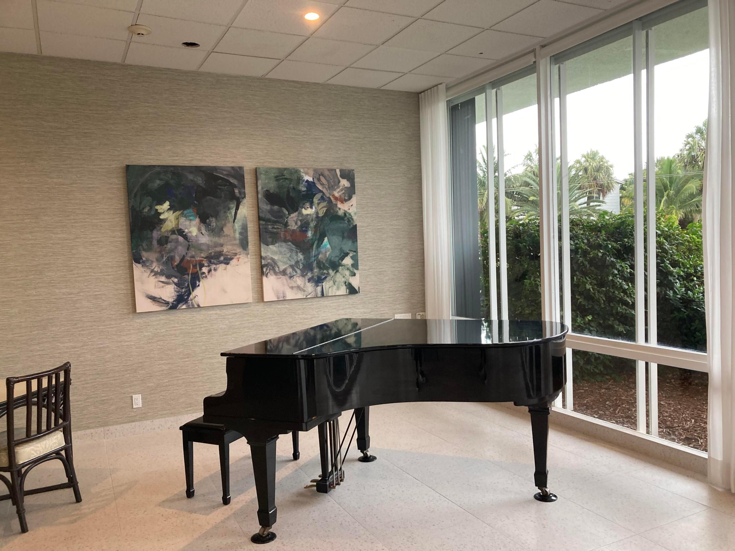 SEA TOWER APTS CO-OP - Residential