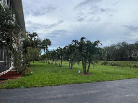 A home in Lake Worth