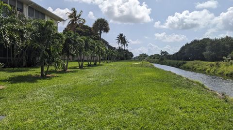 A home in Lake Worth