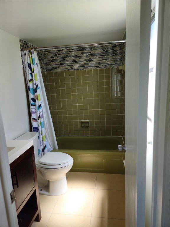 Oriole Gardens 32 - Residential