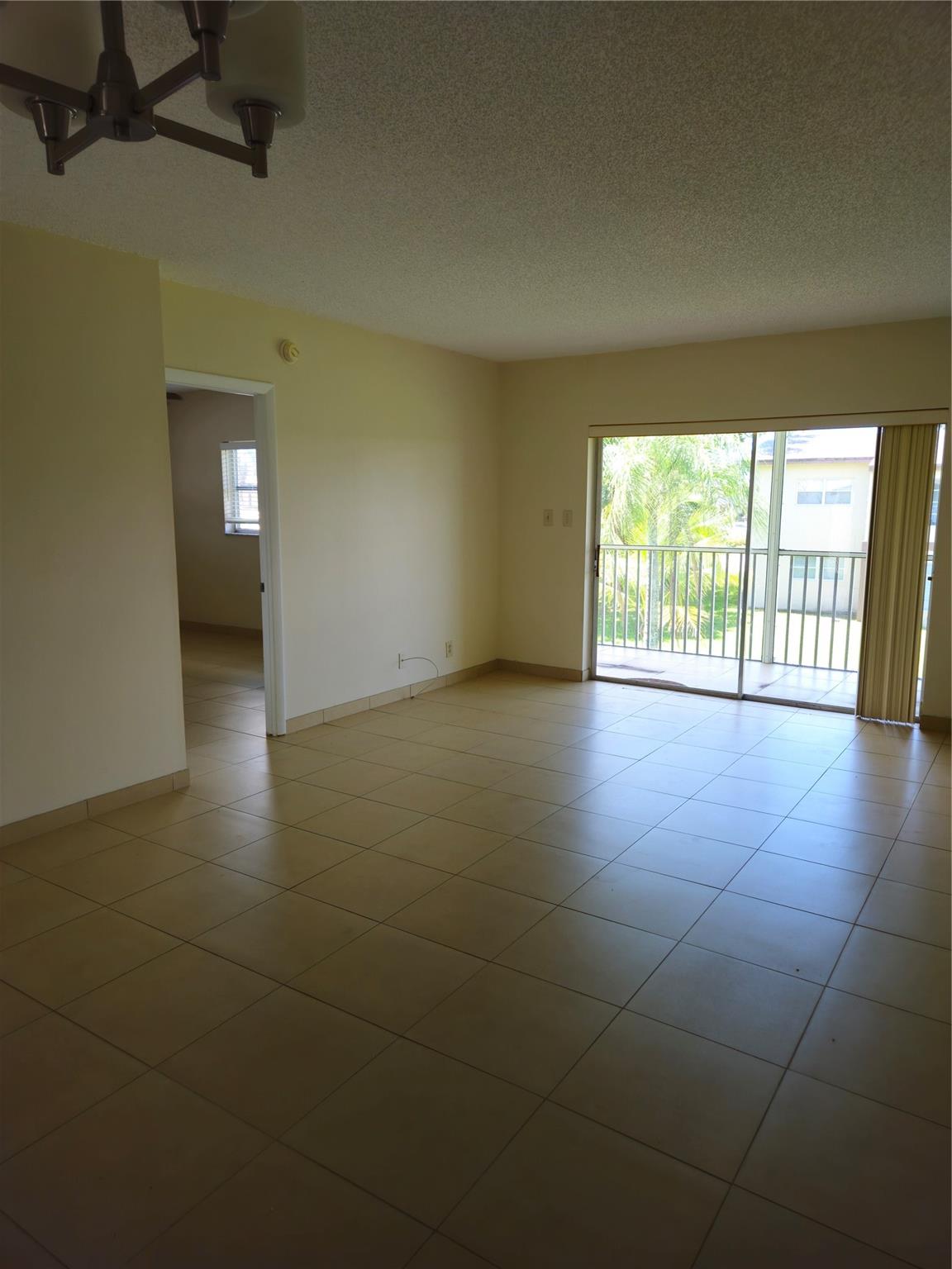 Oriole Gardens 32 - Residential
