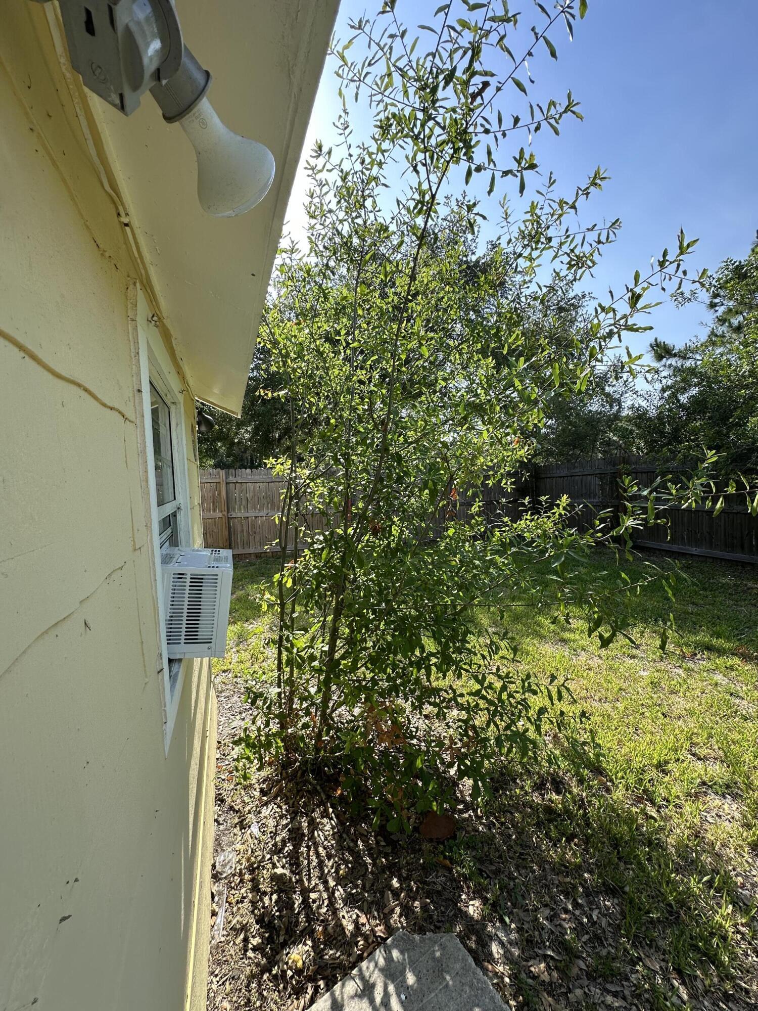 M E GOLDSMITH'S SUBDIVISION - Residential Lease