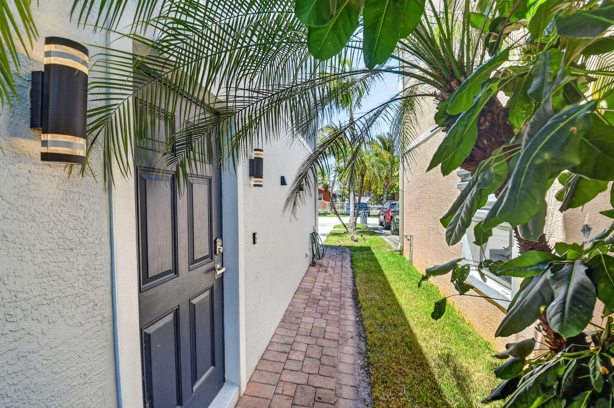 KENWOOD - Residential