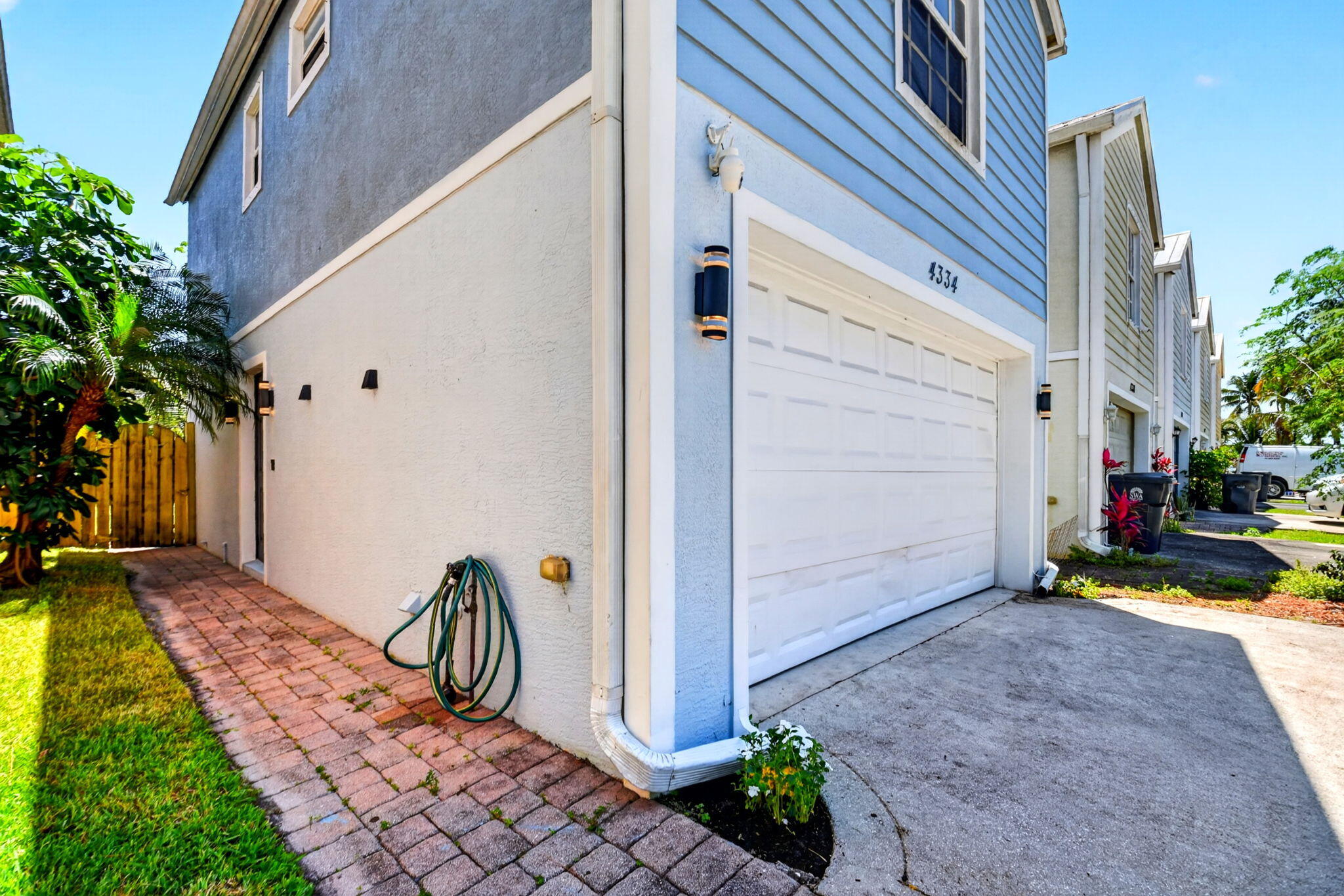 KENWOOD - Residential