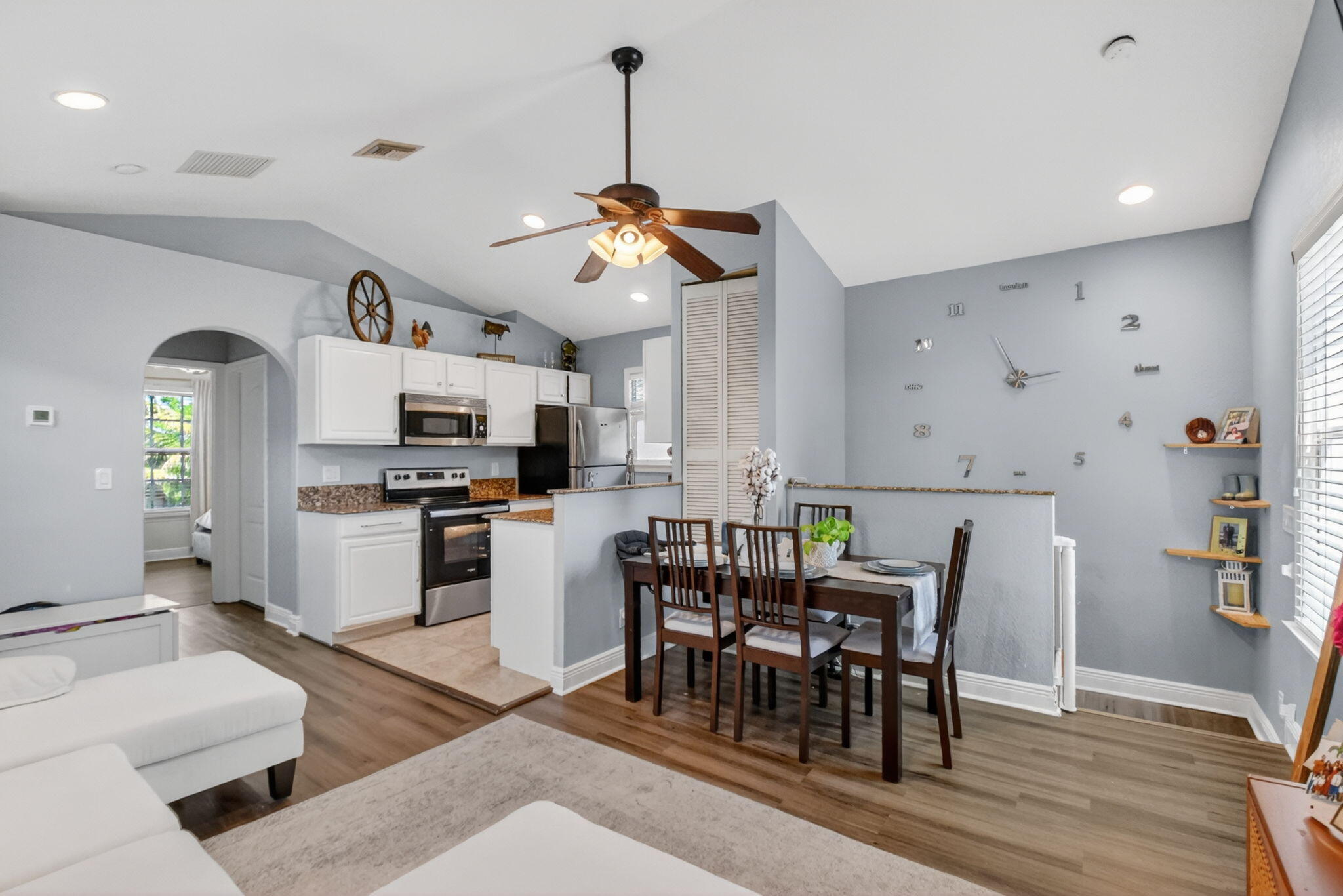 KENWOOD - Residential