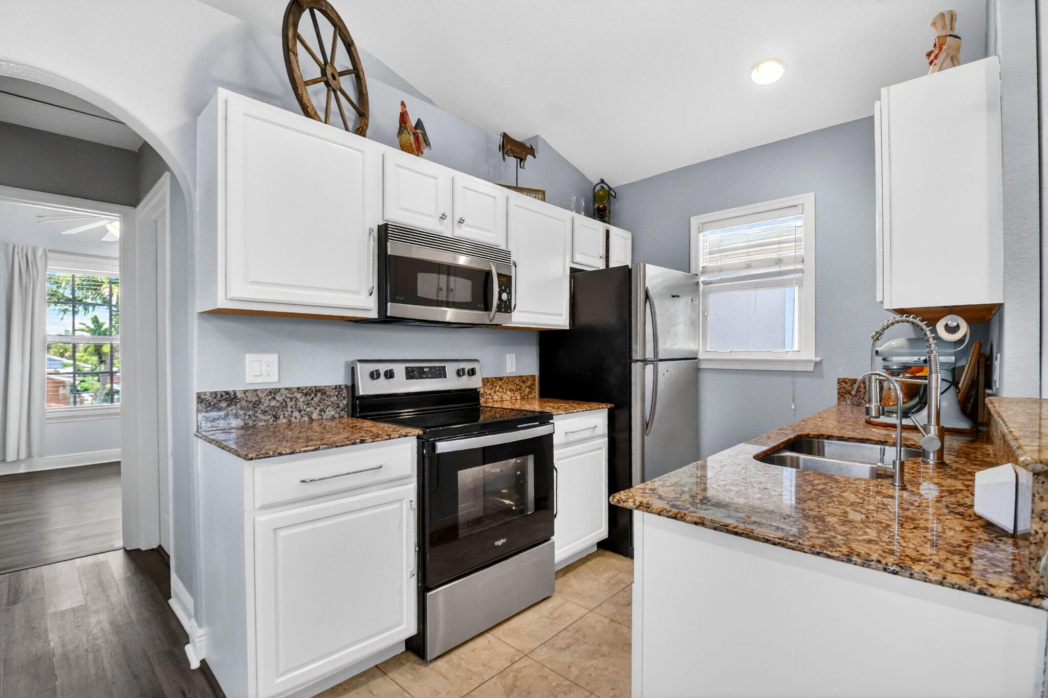 KENWOOD - Residential