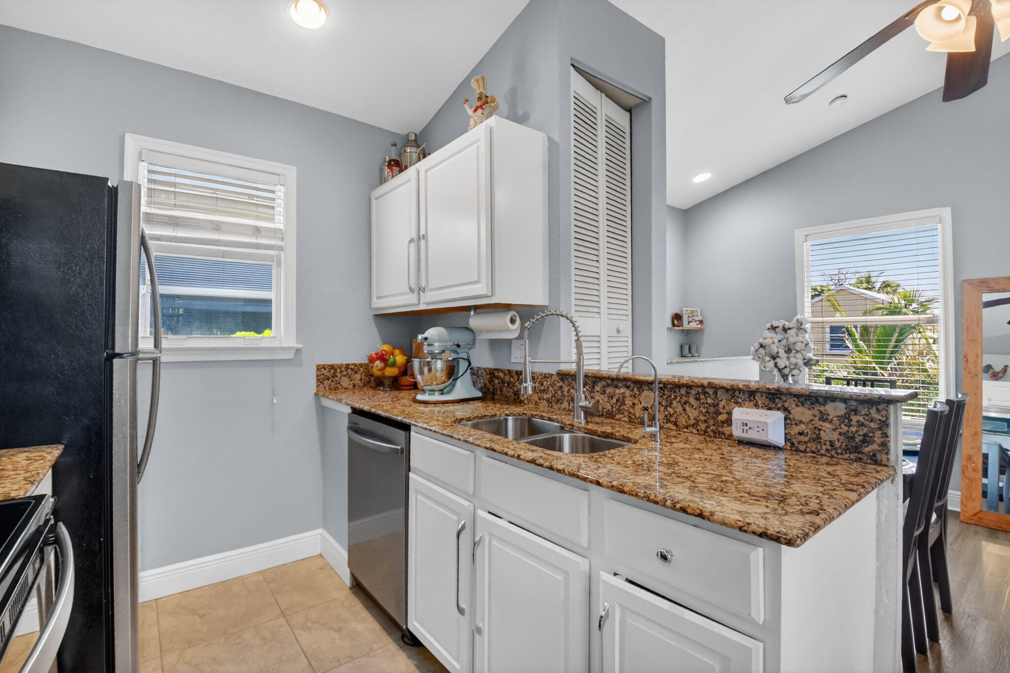 KENWOOD - Residential