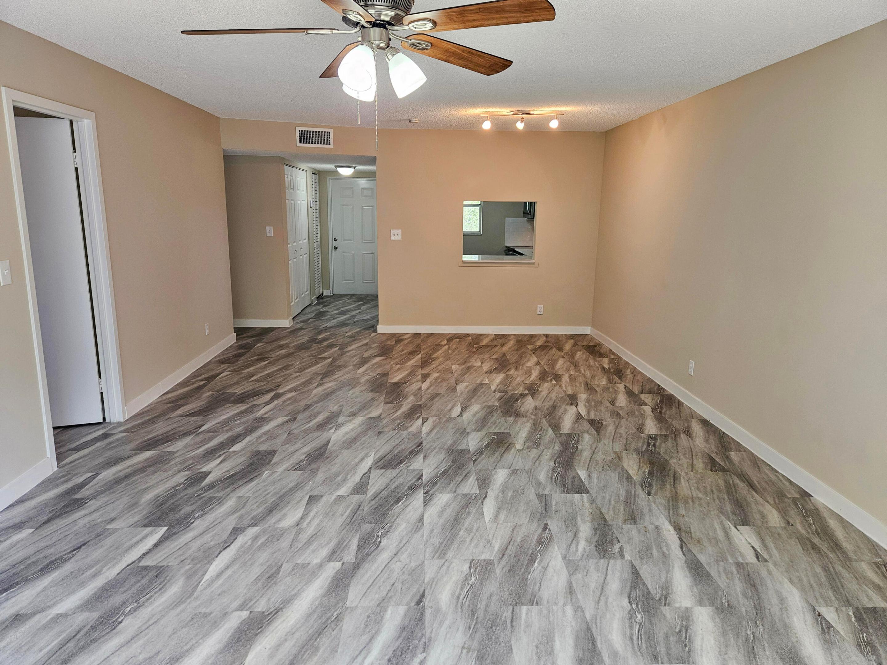 8310 Sands Point Boulevard 307l