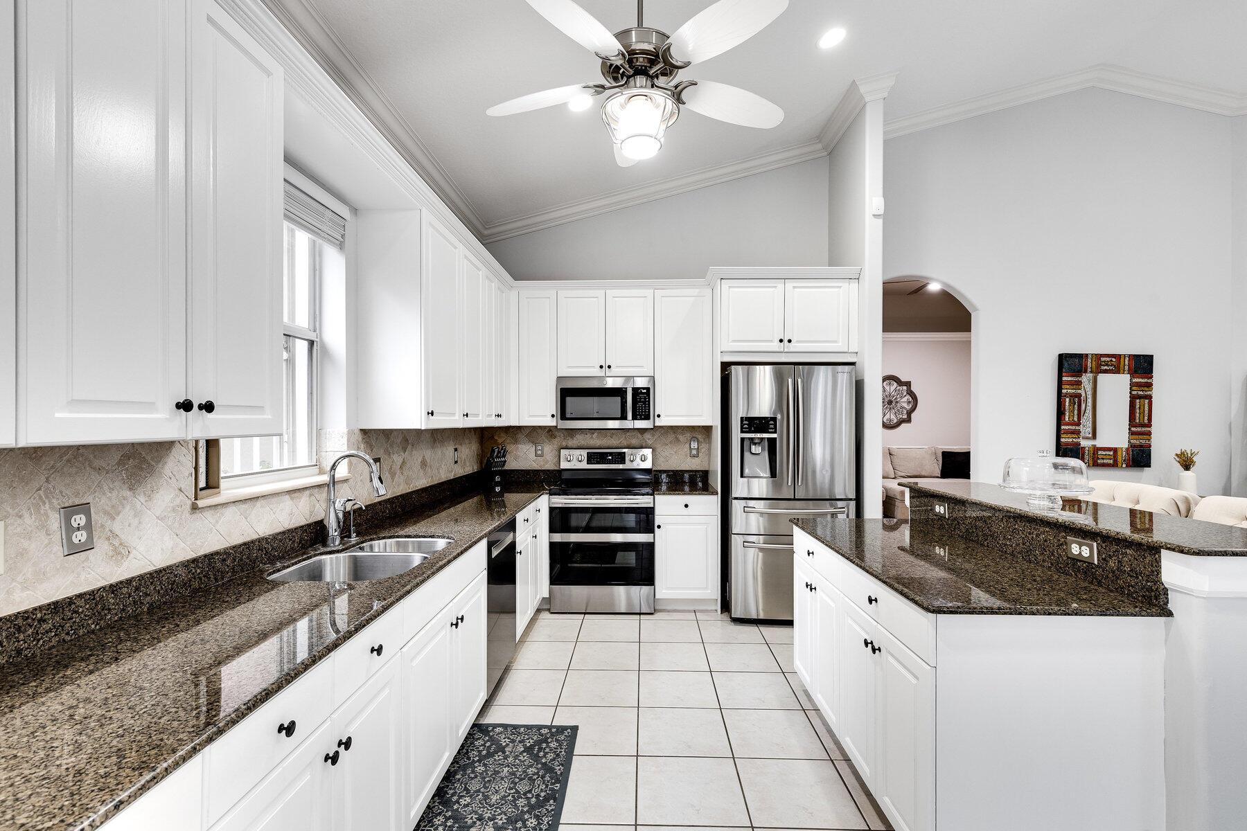 COLONY PRESERVE PUD - Residential