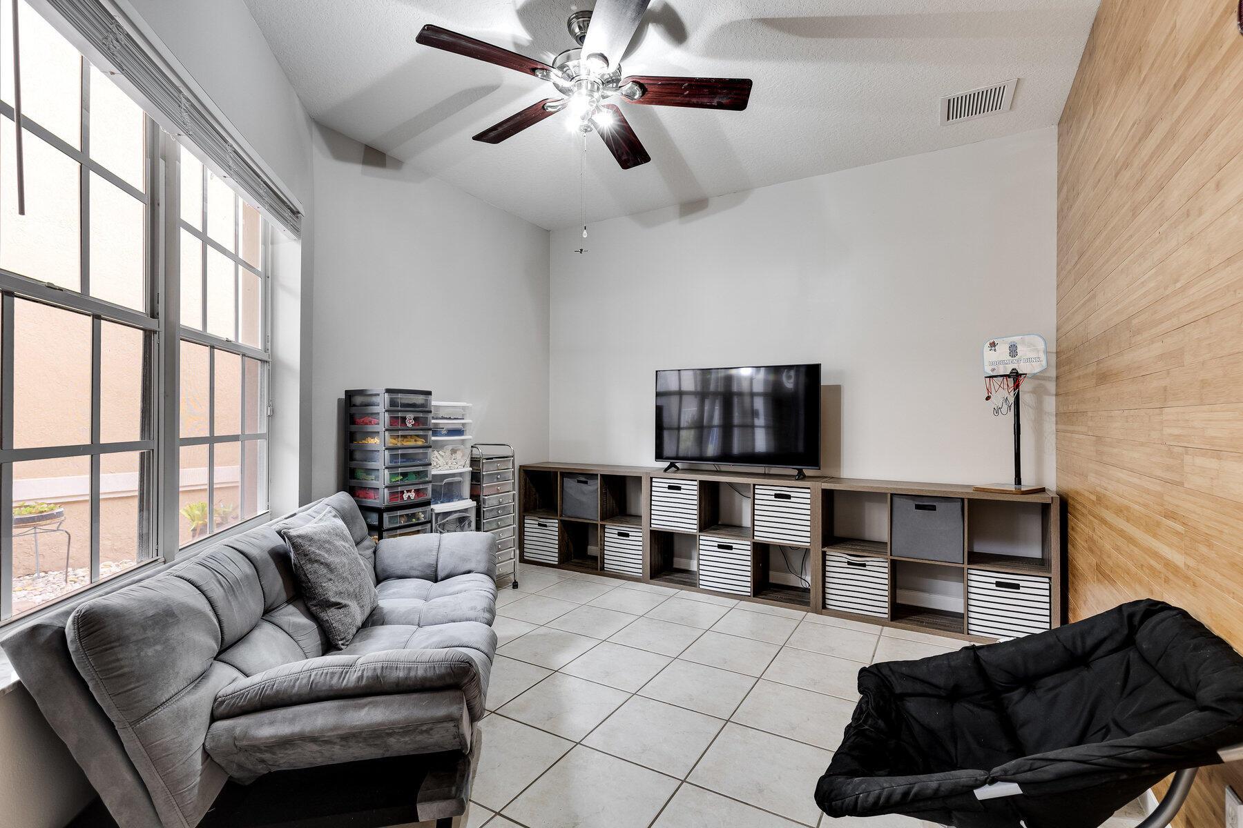 COLONY PRESERVE PUD - Residential