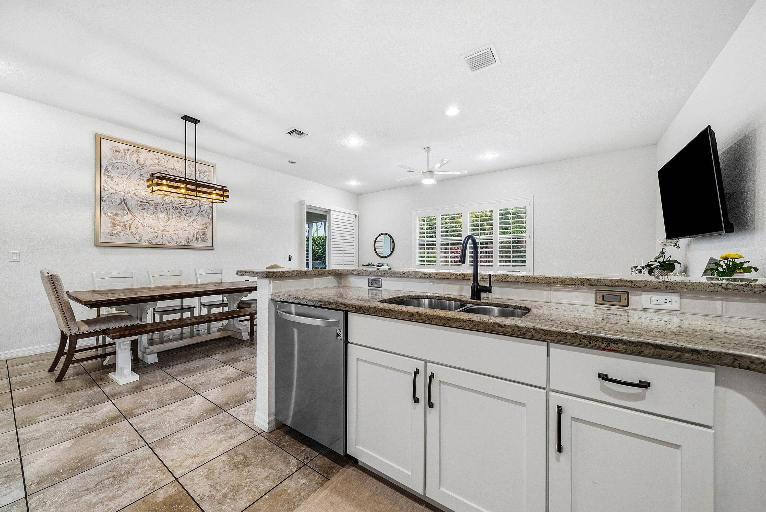 ESTATES AT HERITAGE CLUB - Residential