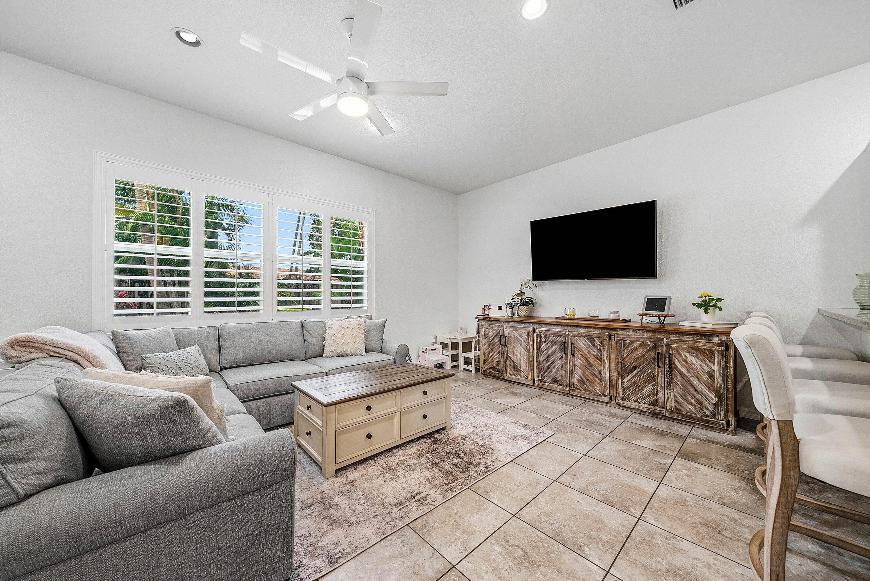 ESTATES AT HERITAGE CLUB - Residential