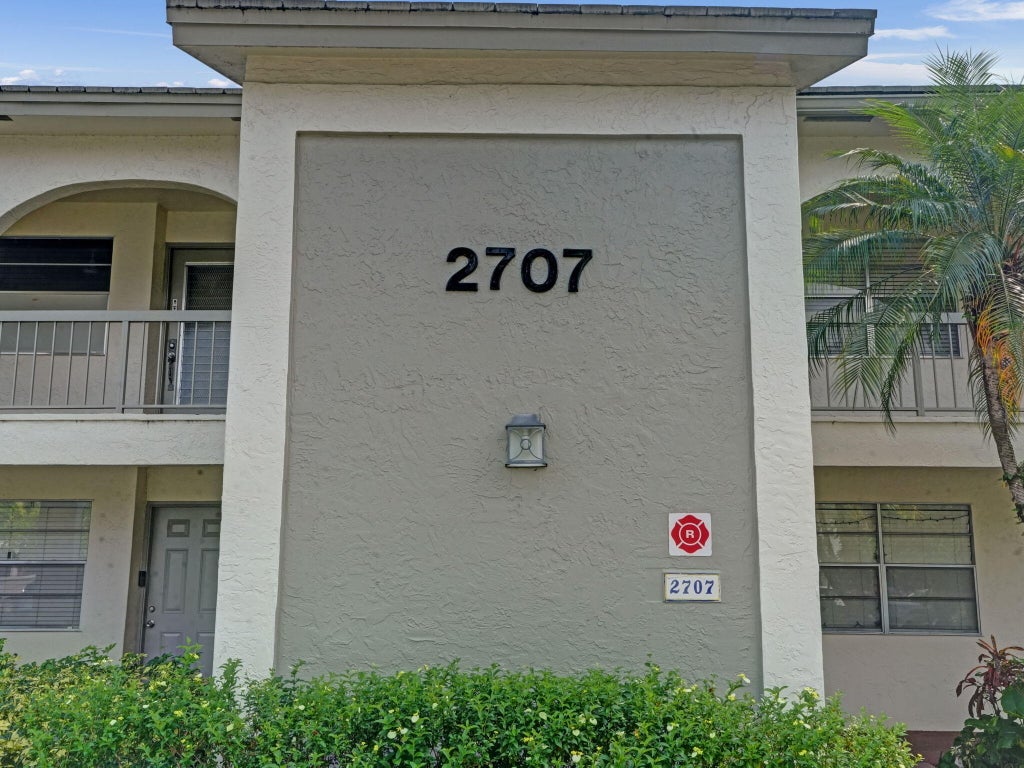 Photo of 2707 Nassau Bend, Coconut Creek, FL 33066 (MLS # B26086951)