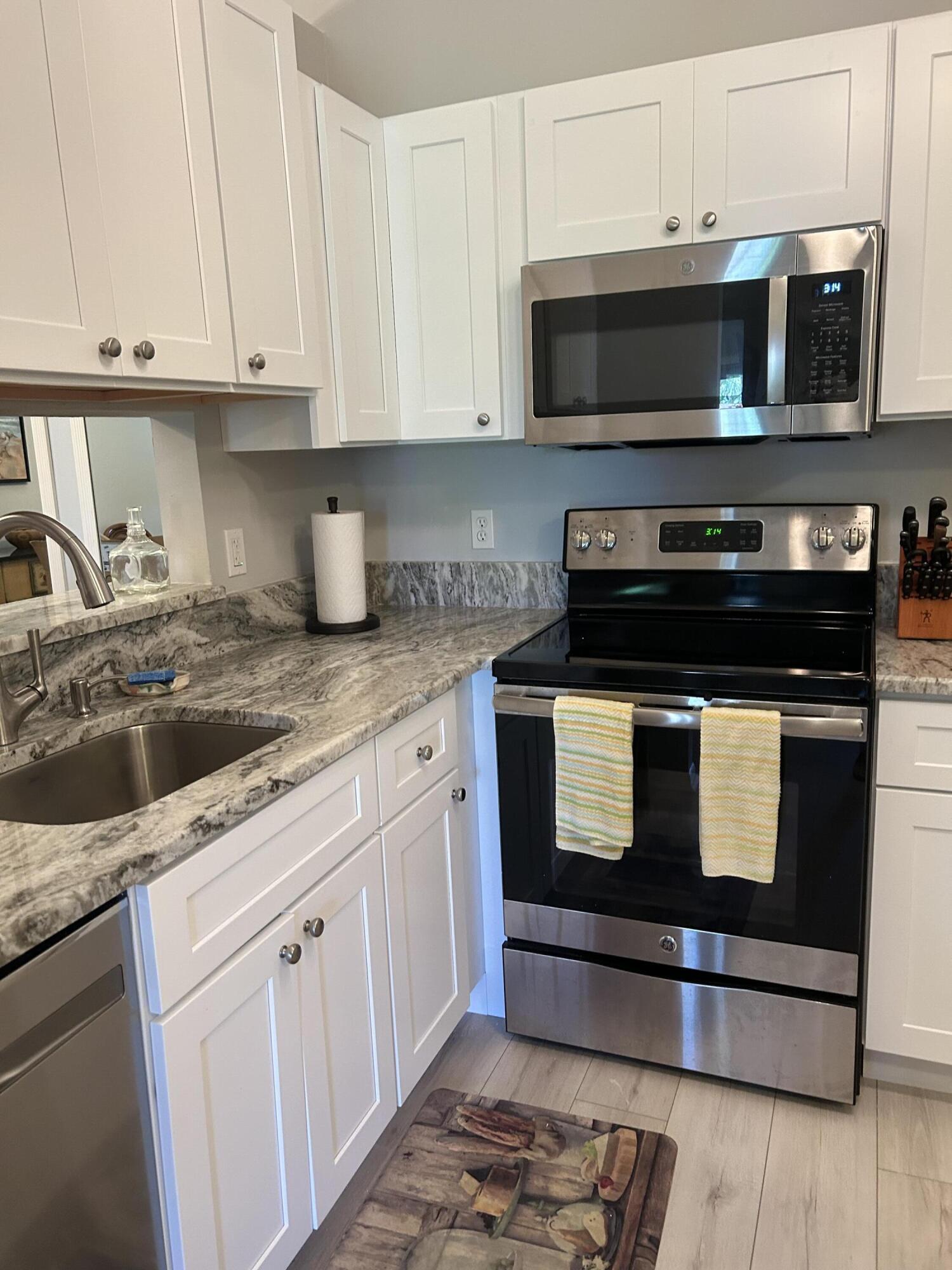 CHASEWOOD OF JUPITER - Residential Lease