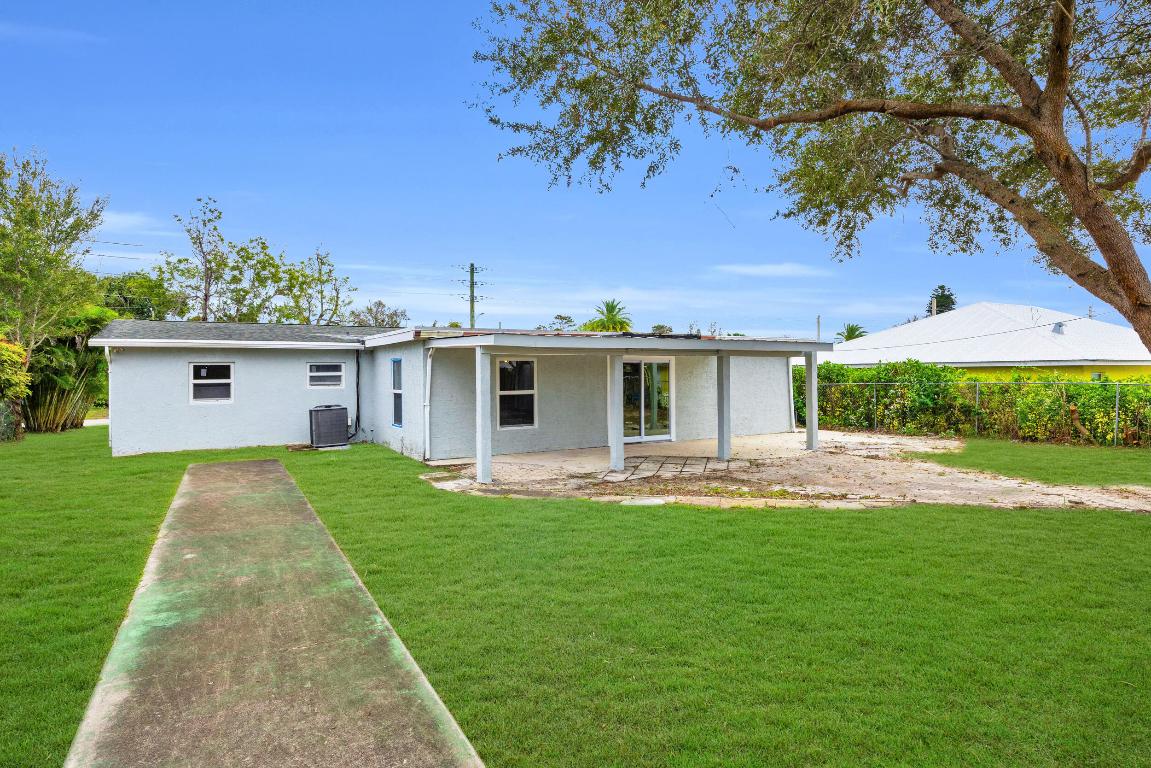 ARCH HEIGHTS - Residential