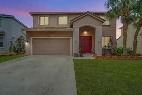 217 Seminole Lakes Drive, Royal Palm Beach, FL MLS: R11054607