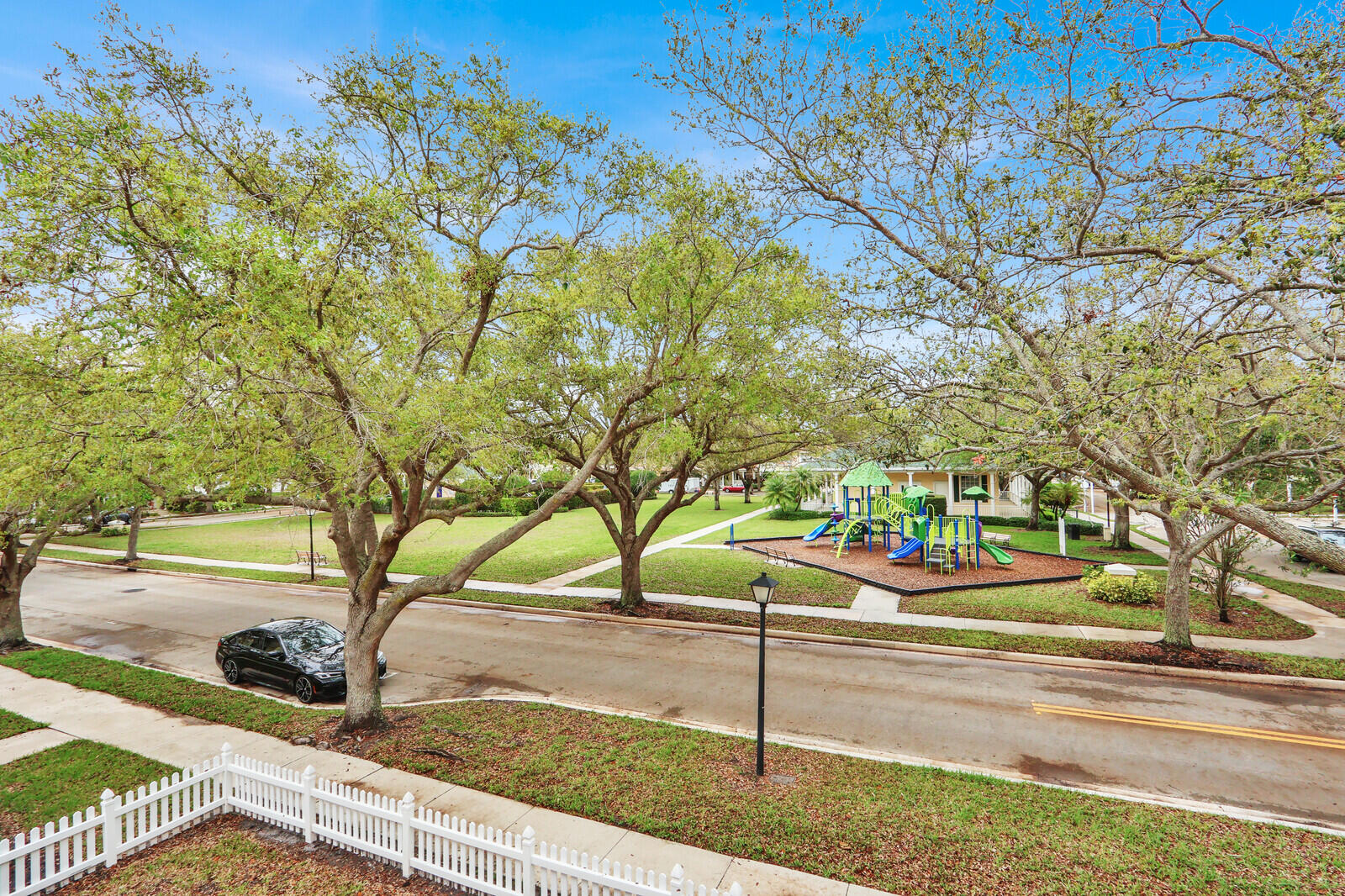 CAMBRIDGE AT ABACOA - Residential