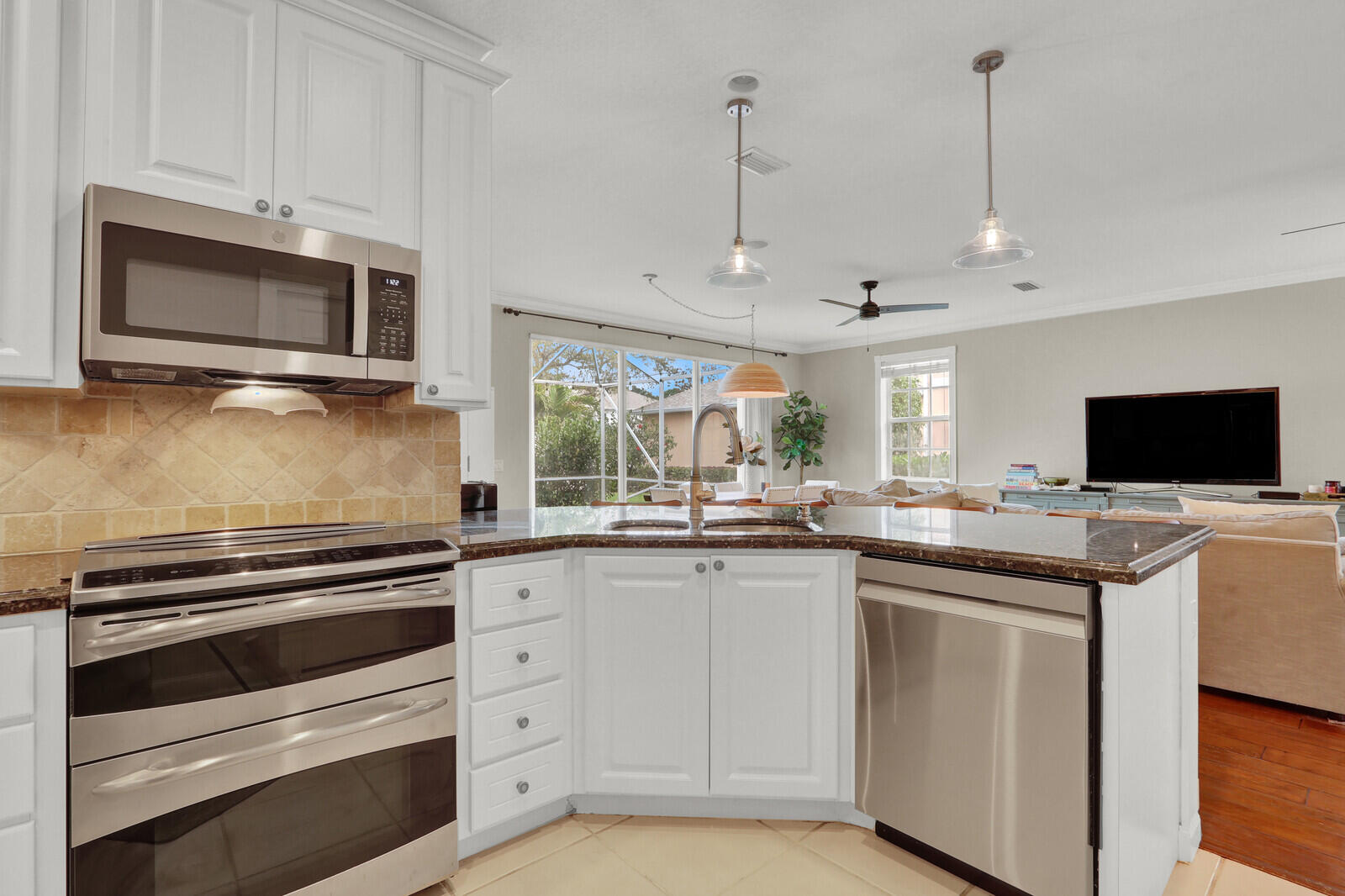 CAMBRIDGE AT ABACOA - Residential