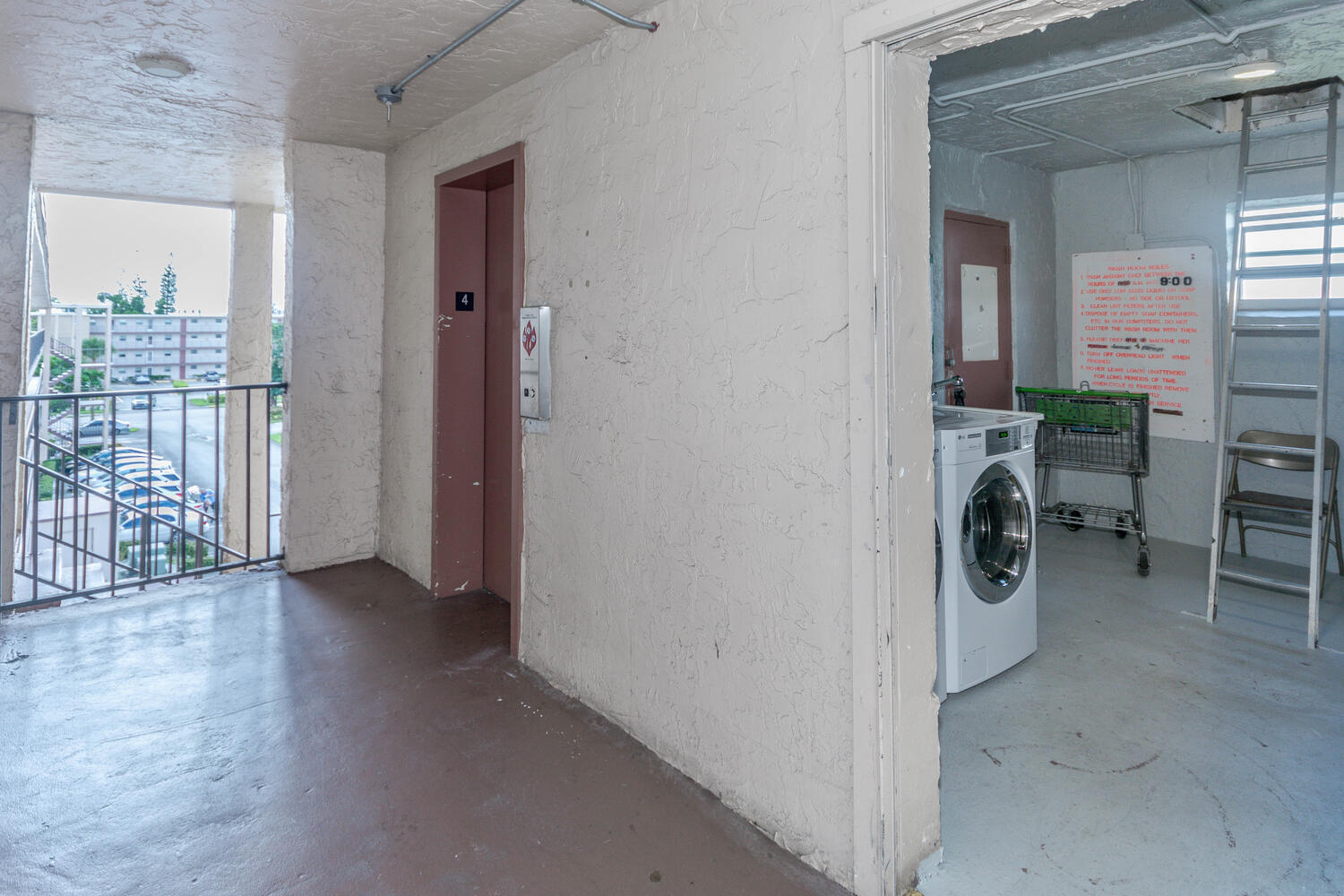 LAKESIDE VILLAGE CONDO 10 - Residential