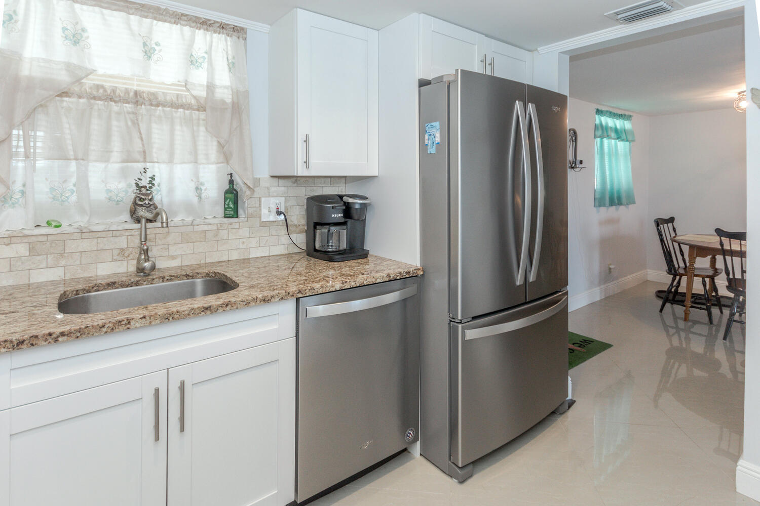 LAKESIDE VILLAGE CONDO 10 - Residential