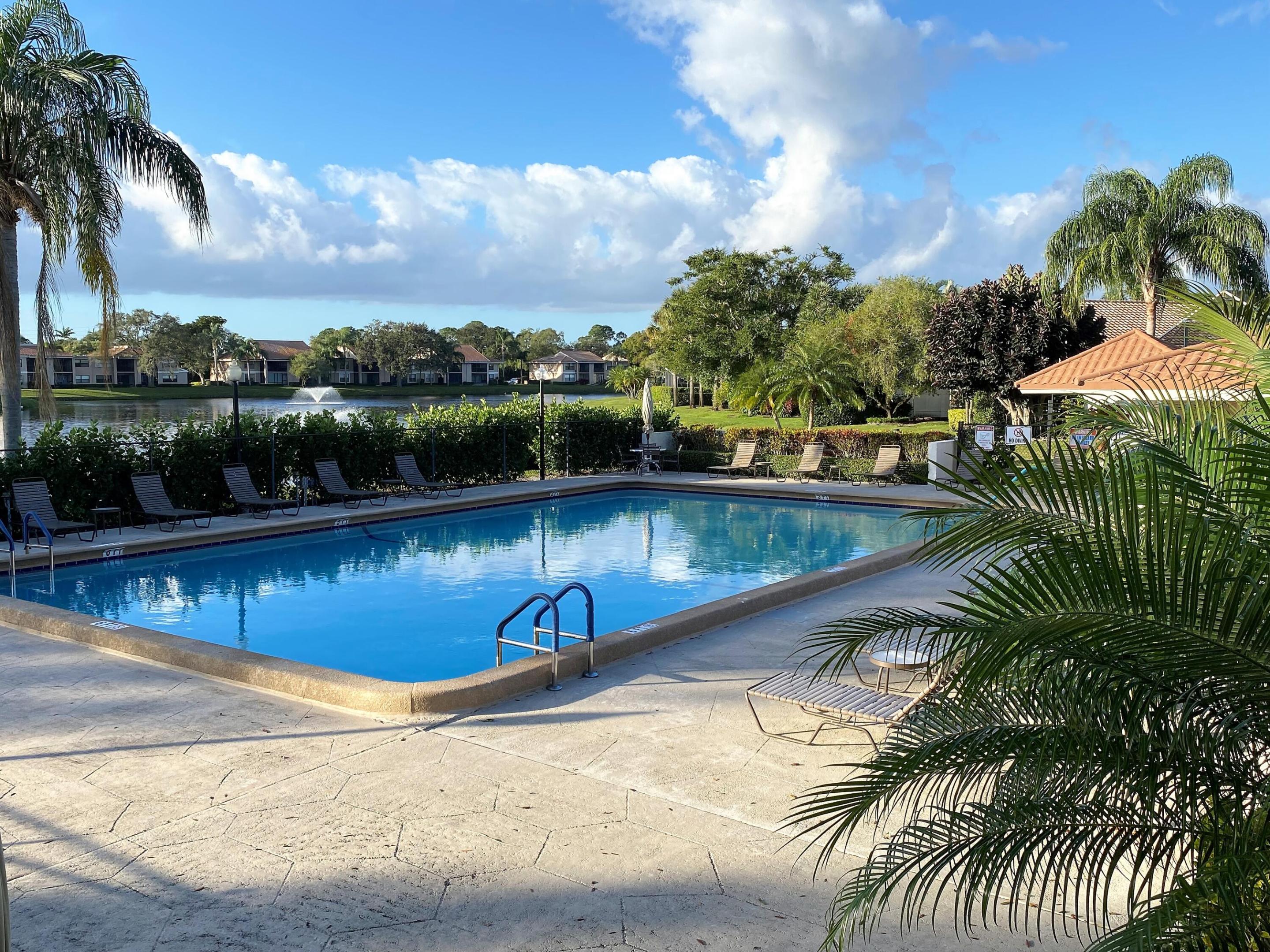 BRIARWOOD CONDO - Residential Lease