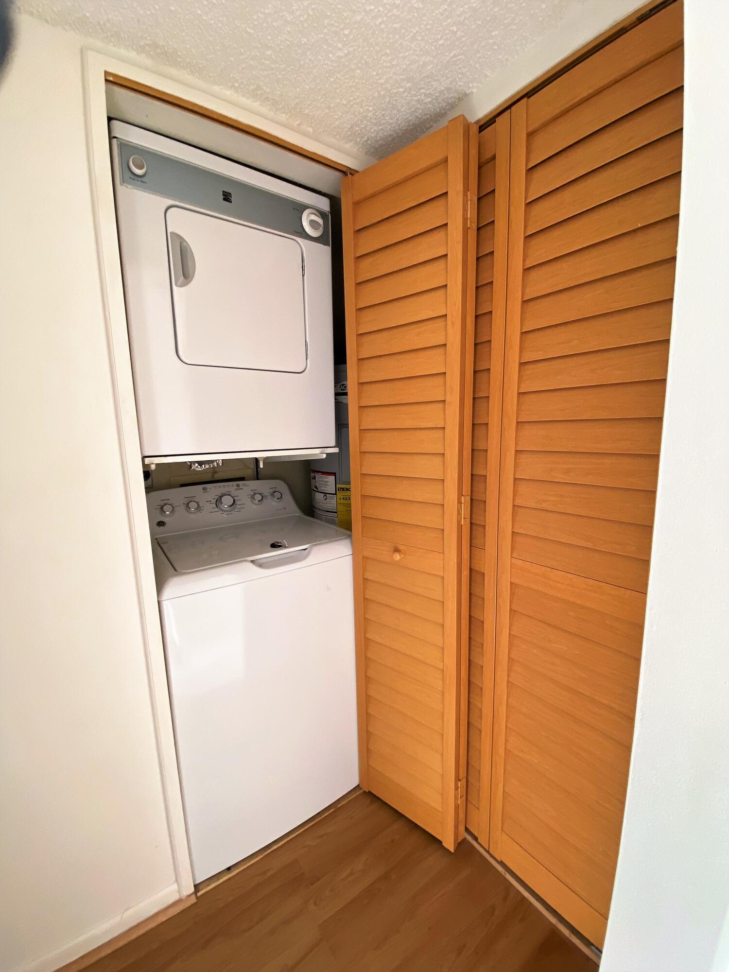 BRIARWOOD CONDO - Residential Lease