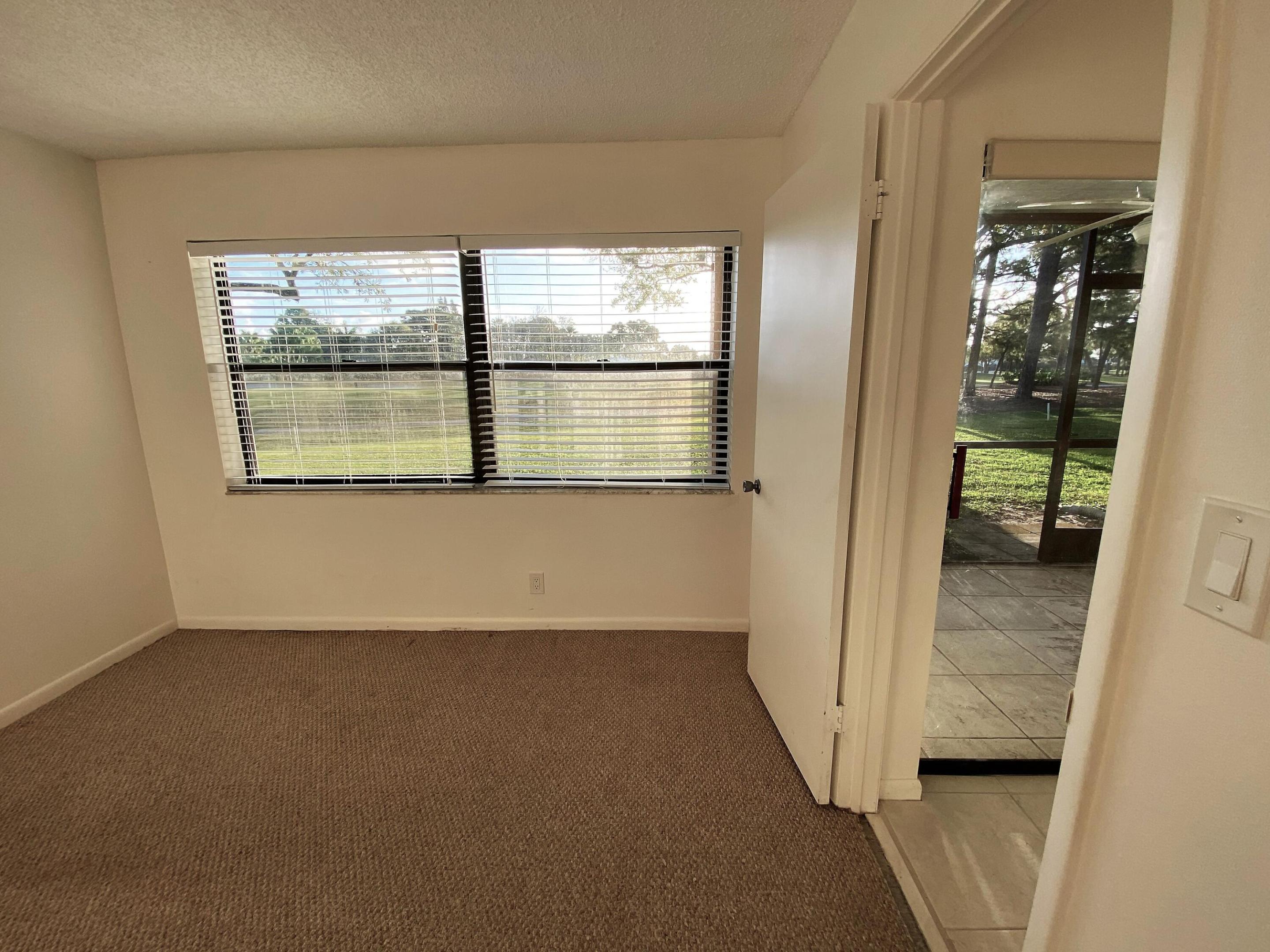 BRIARWOOD CONDO - Residential Lease