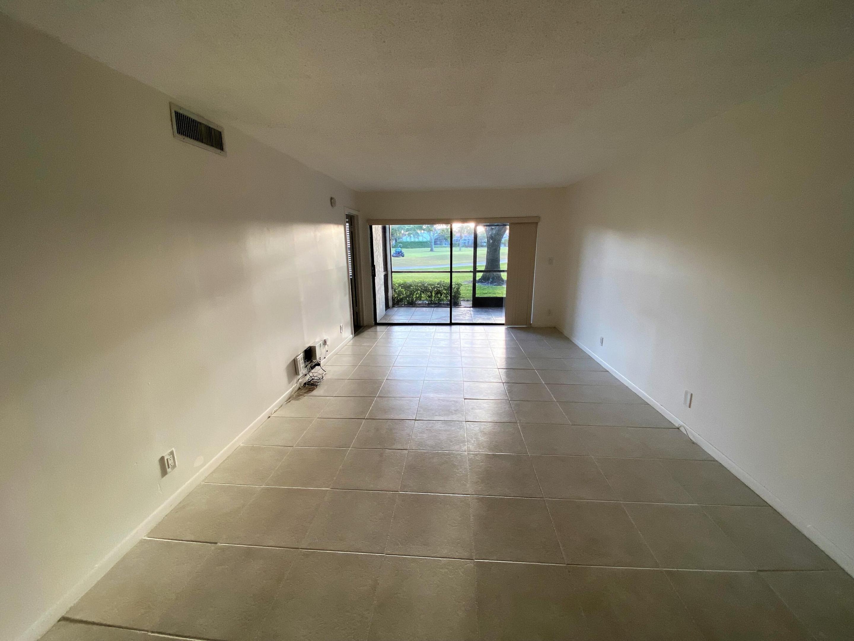 BRIARWOOD CONDO - Residential Lease