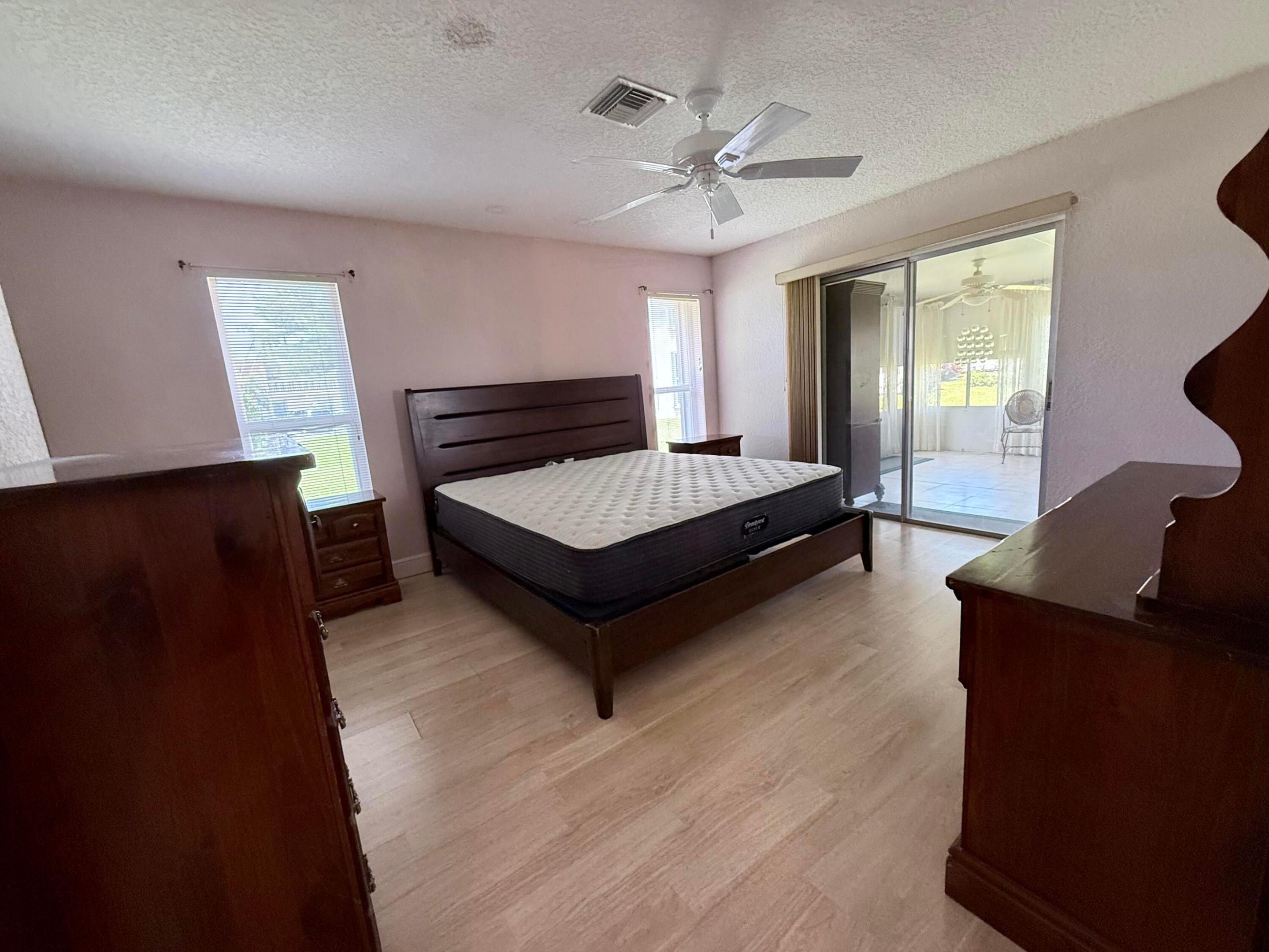PINES OF DELRAY NORTH CONDO - Residential Lease