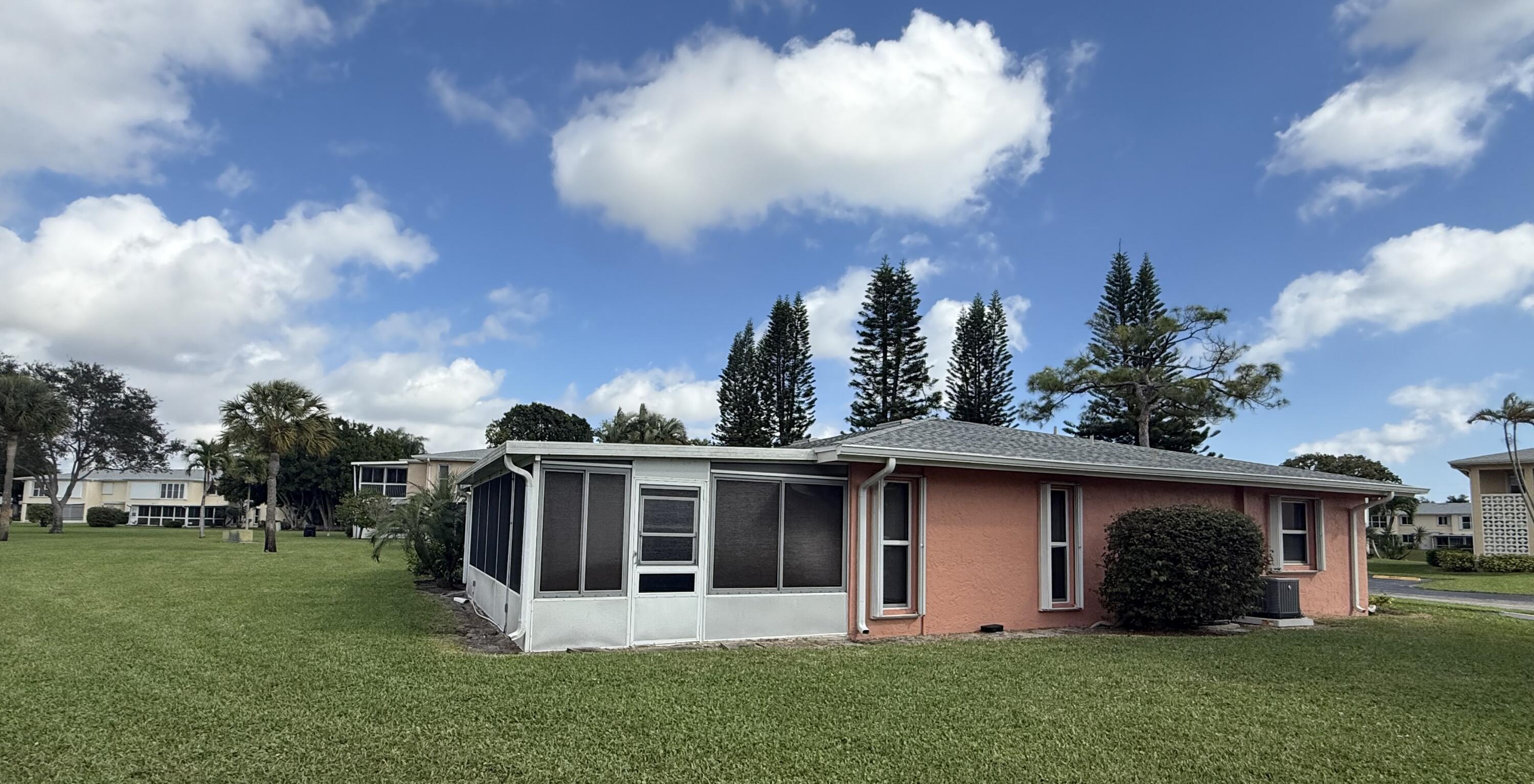 PINES OF DELRAY NORTH CONDO - Residential Lease