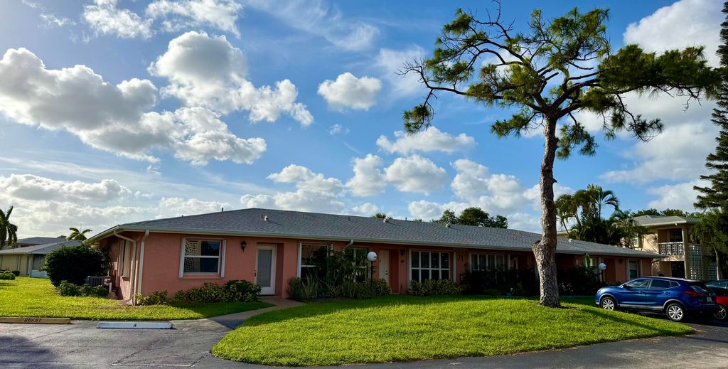 Photo of 1460 NW 19th Terrace #71-a, Delray Beach, FL 33445 (MLS # B26010969)