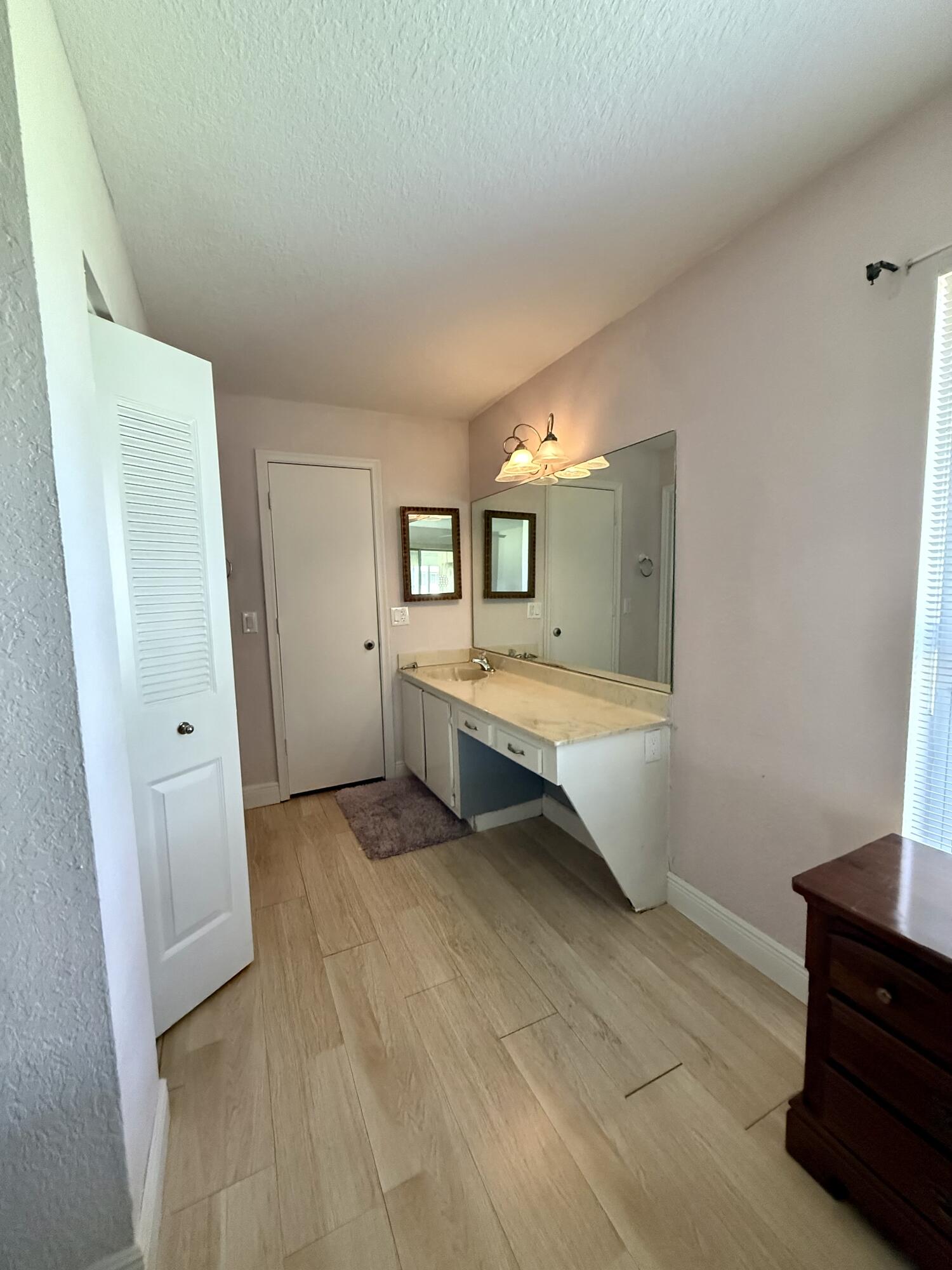 PINES OF DELRAY NORTH CONDO - Residential Lease