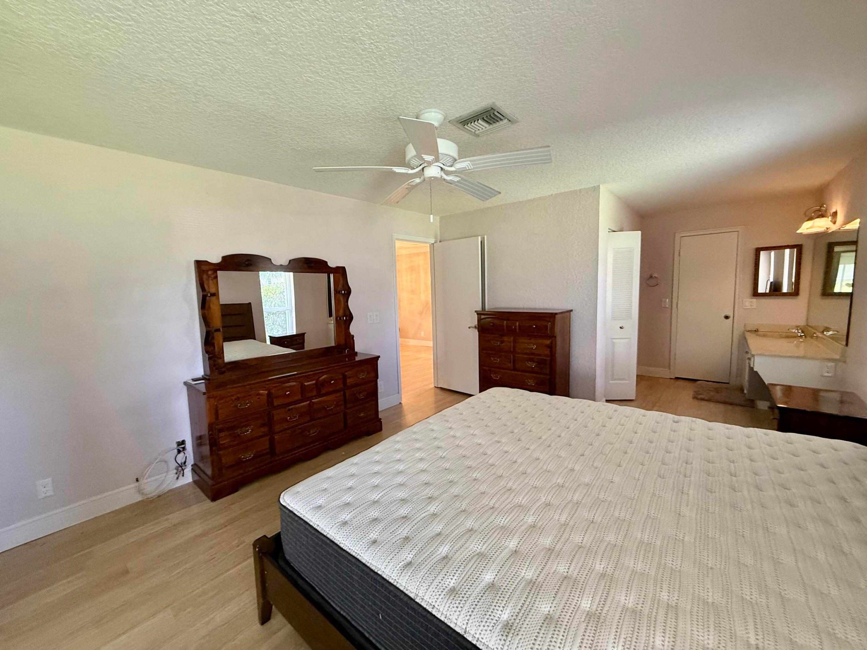 PINES OF DELRAY NORTH CONDO - Residential Lease