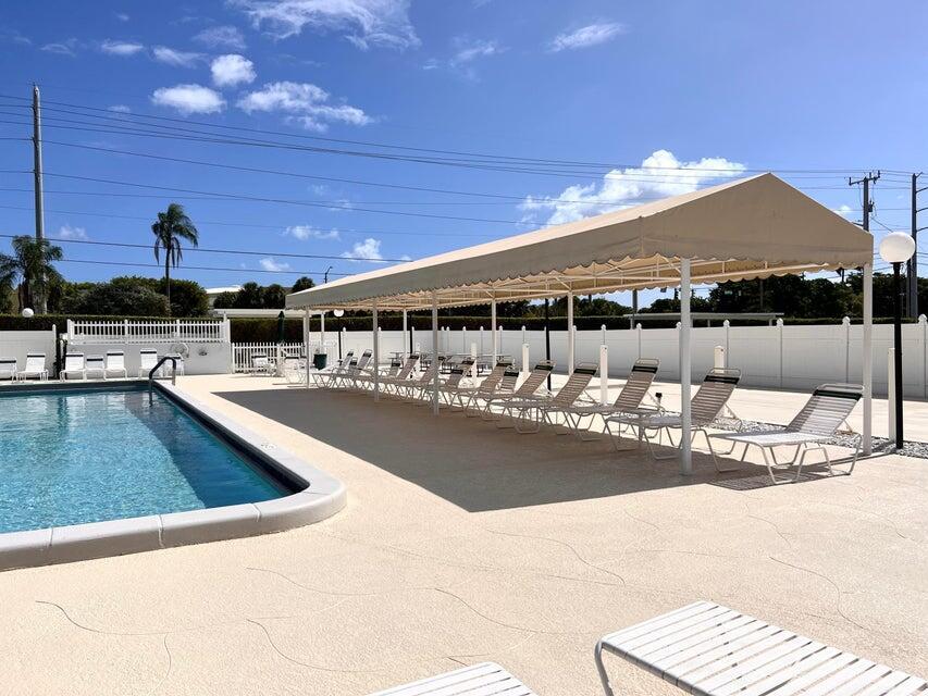 PINES OF DELRAY NORTH CONDO - Residential Lease