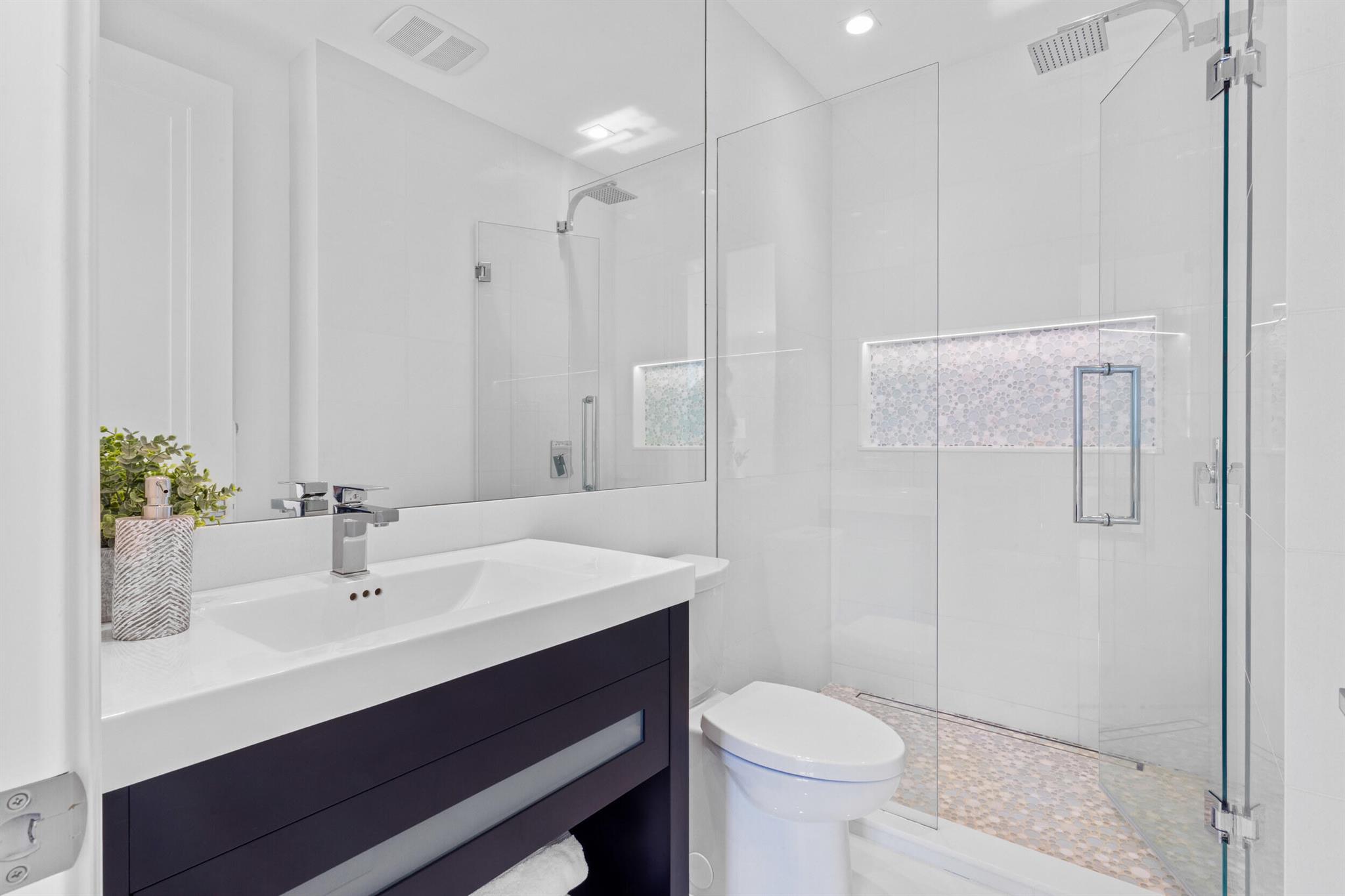PALM BEACH ESTS PB IN - Residential