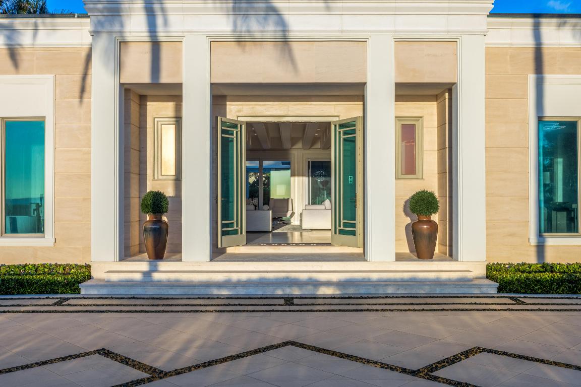 PALM BEACH ESTS PB IN - Residential